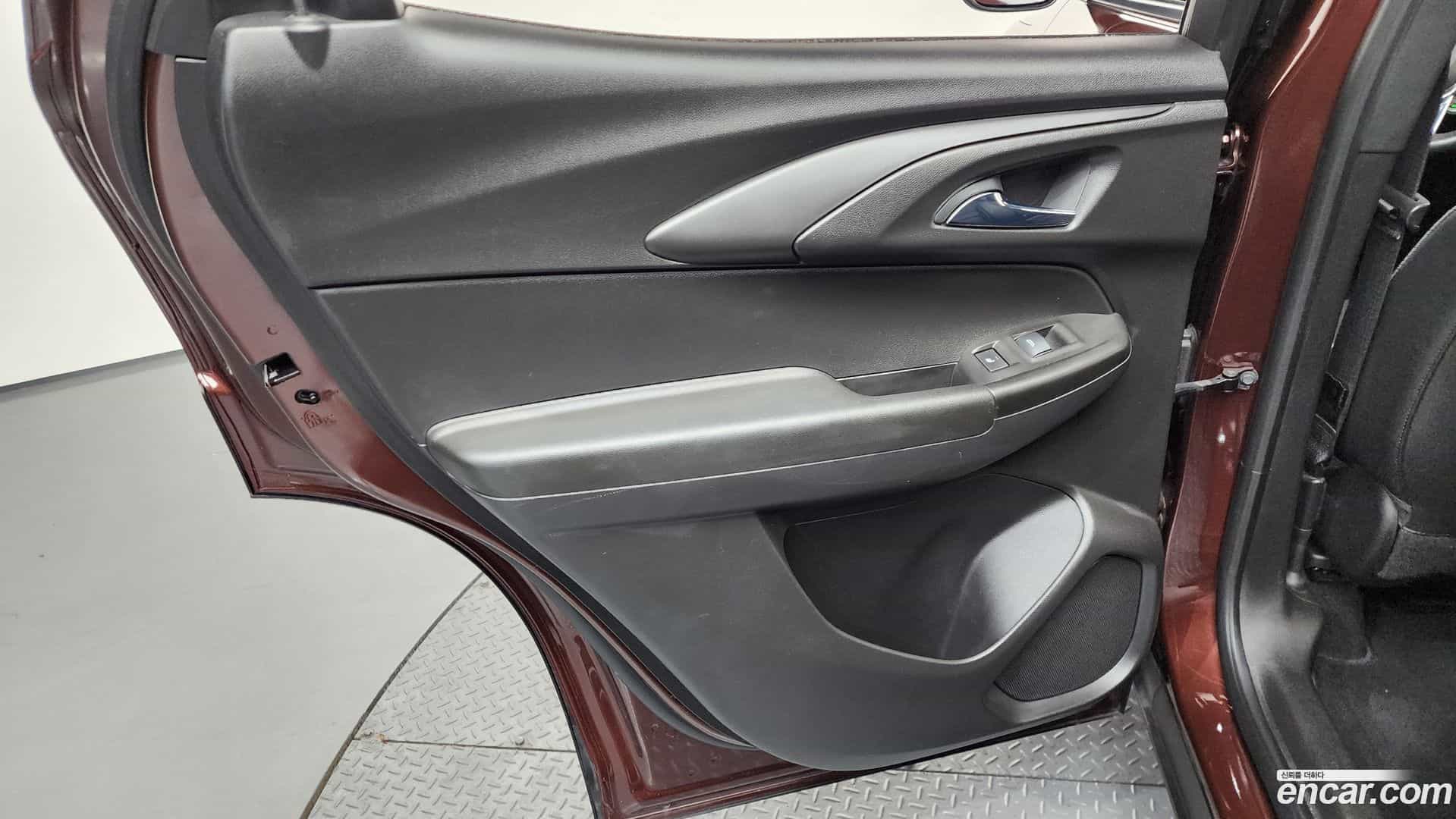 Trailblazer Chevrolet 2021.8-INNER-035