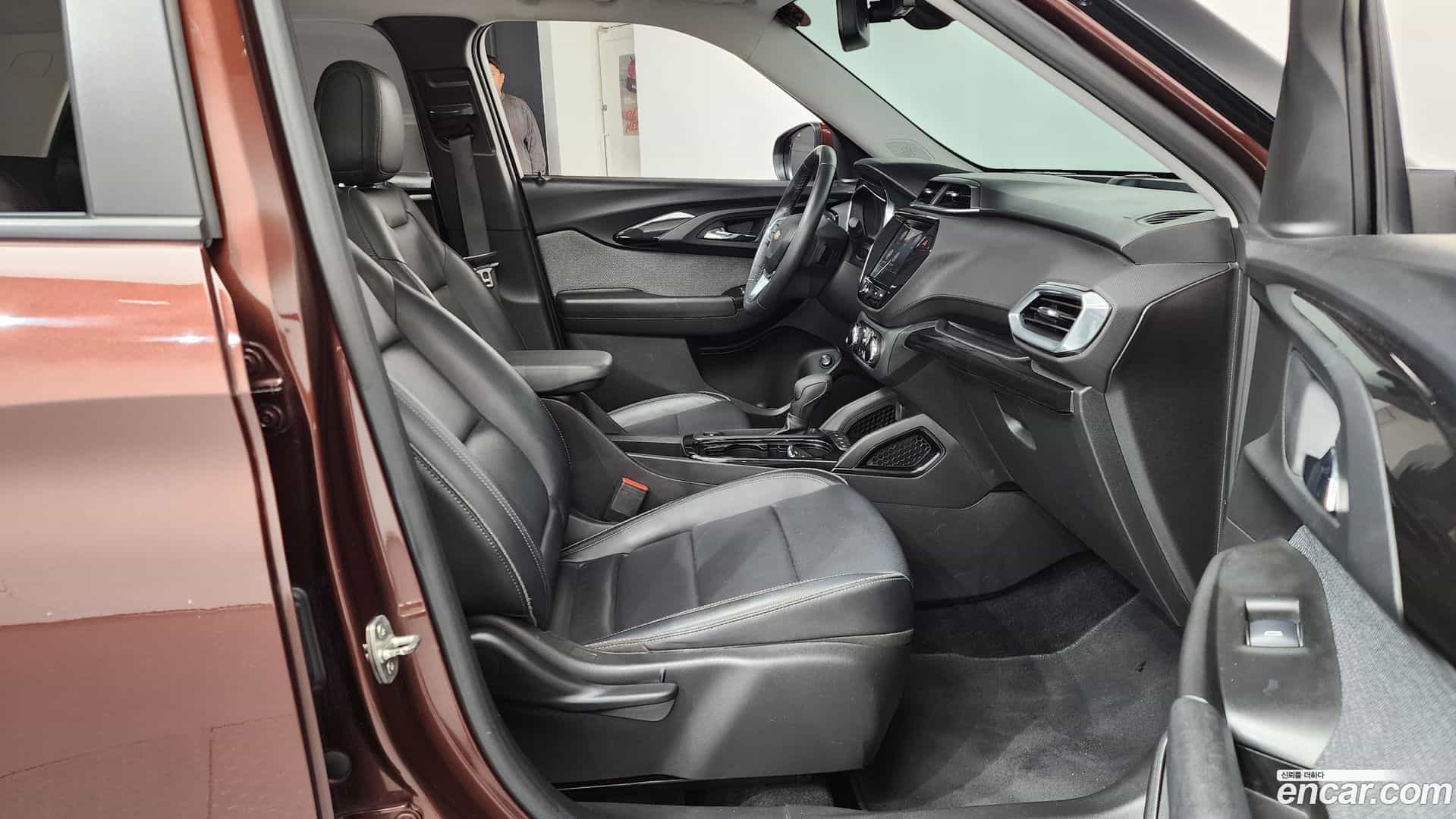 Trailblazer Chevrolet 2021.8-INNER-036