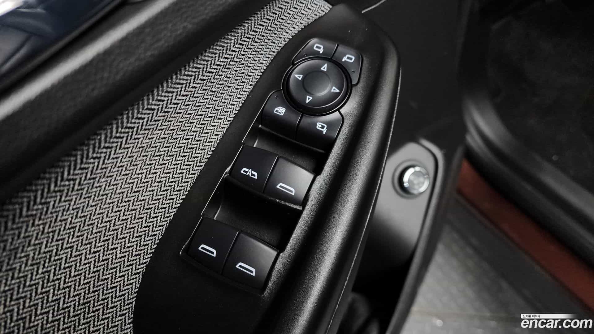 Trailblazer Chevrolet 2021.8-OPTION-047