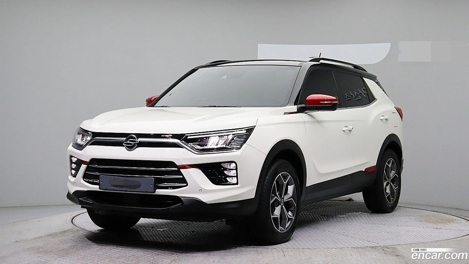 Main__Slider__Photo:KORANDO KG Mobility 2022.4-0