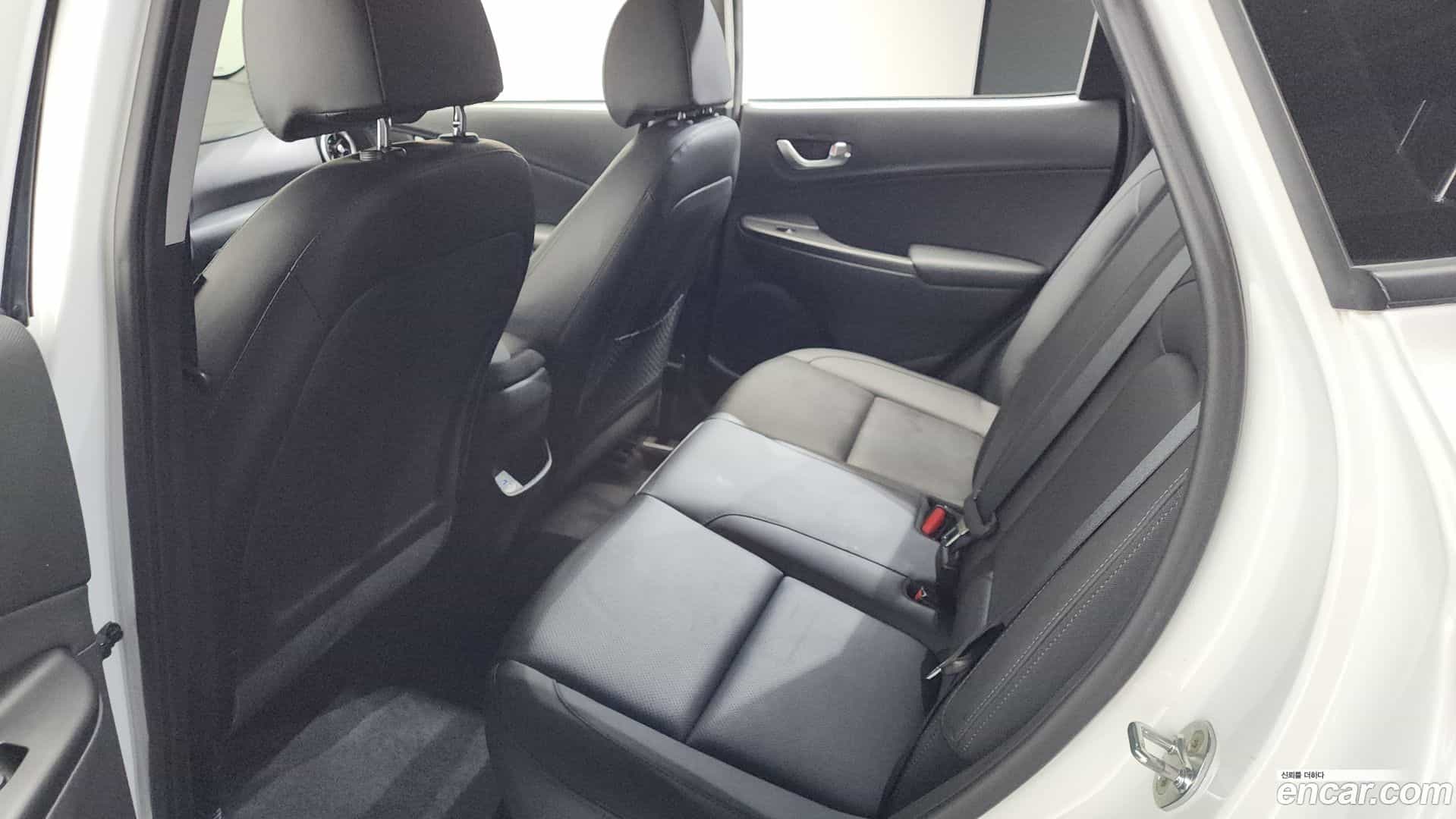 Kona Hyundai 2022.7-OPTION-024