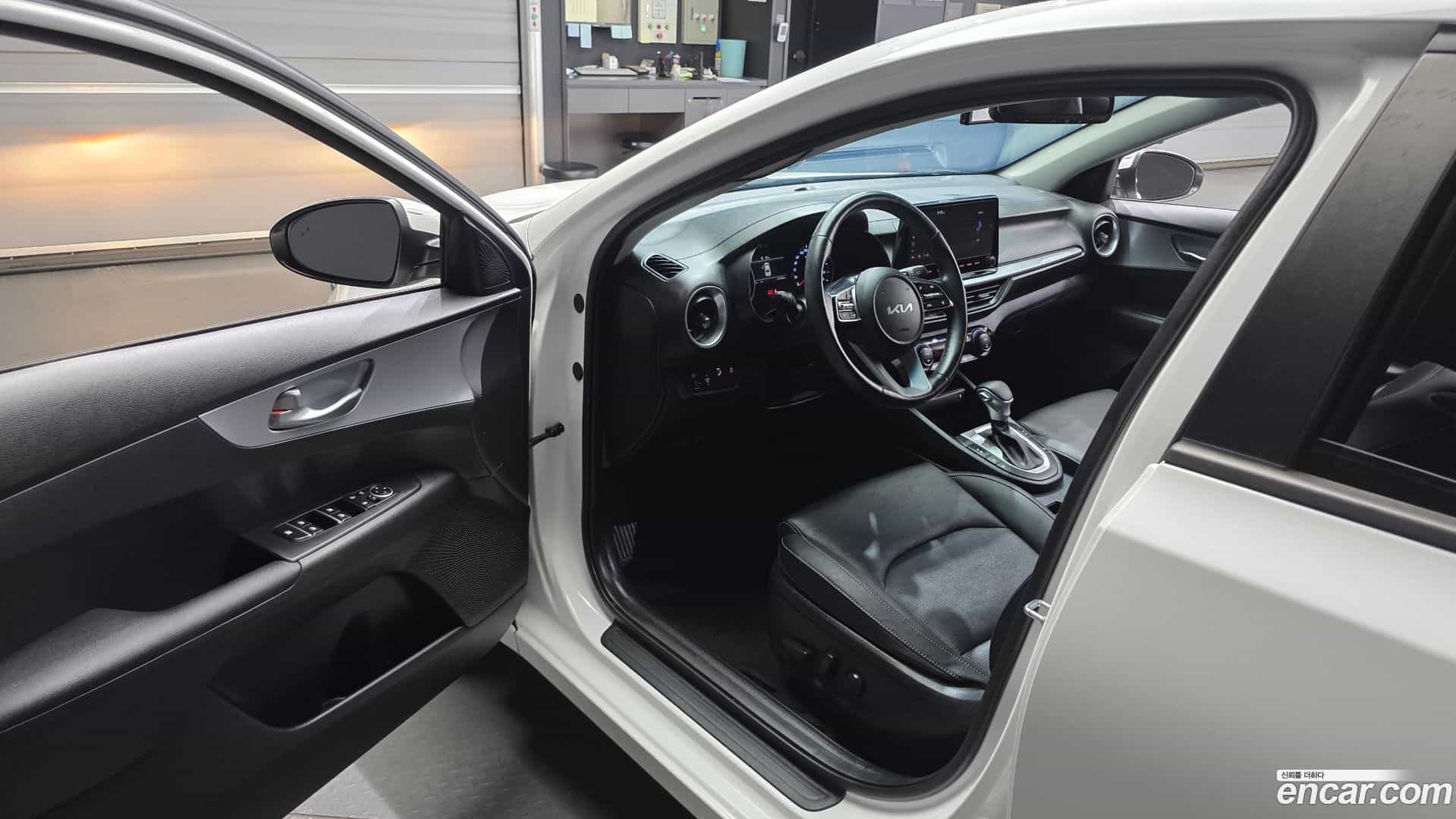 K3 Kia 2021.5-INNER-010