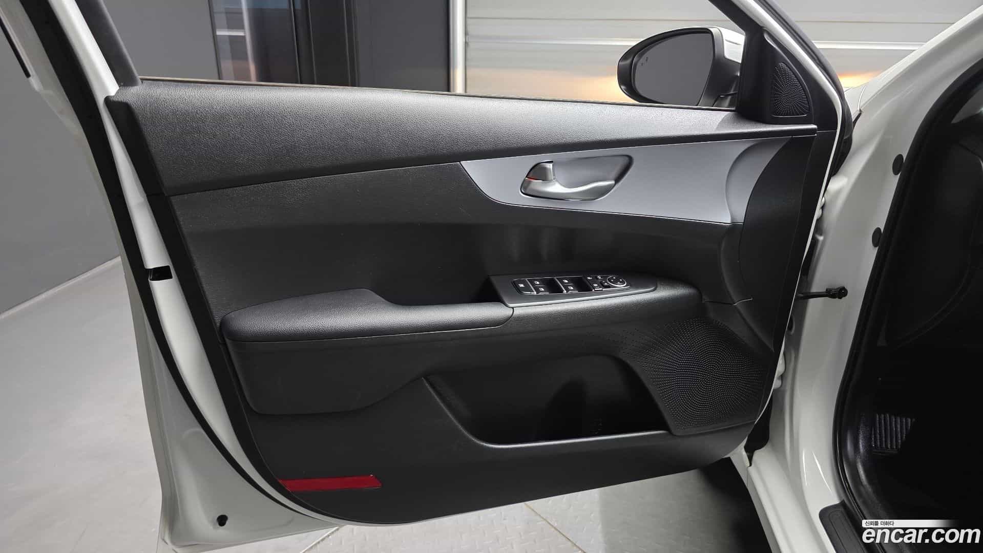 K3 Kia 2021.5-INNER-034