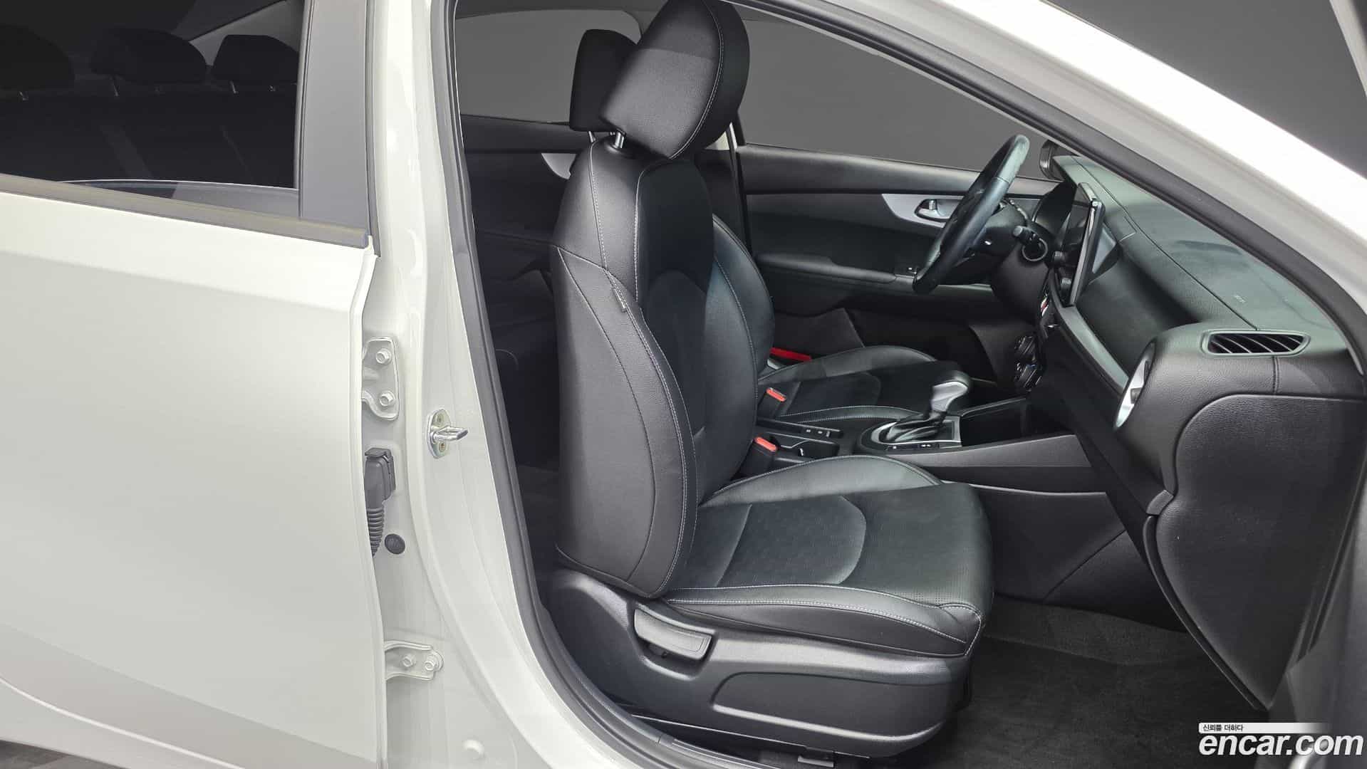 K3 Kia 2021.5-INNER-036