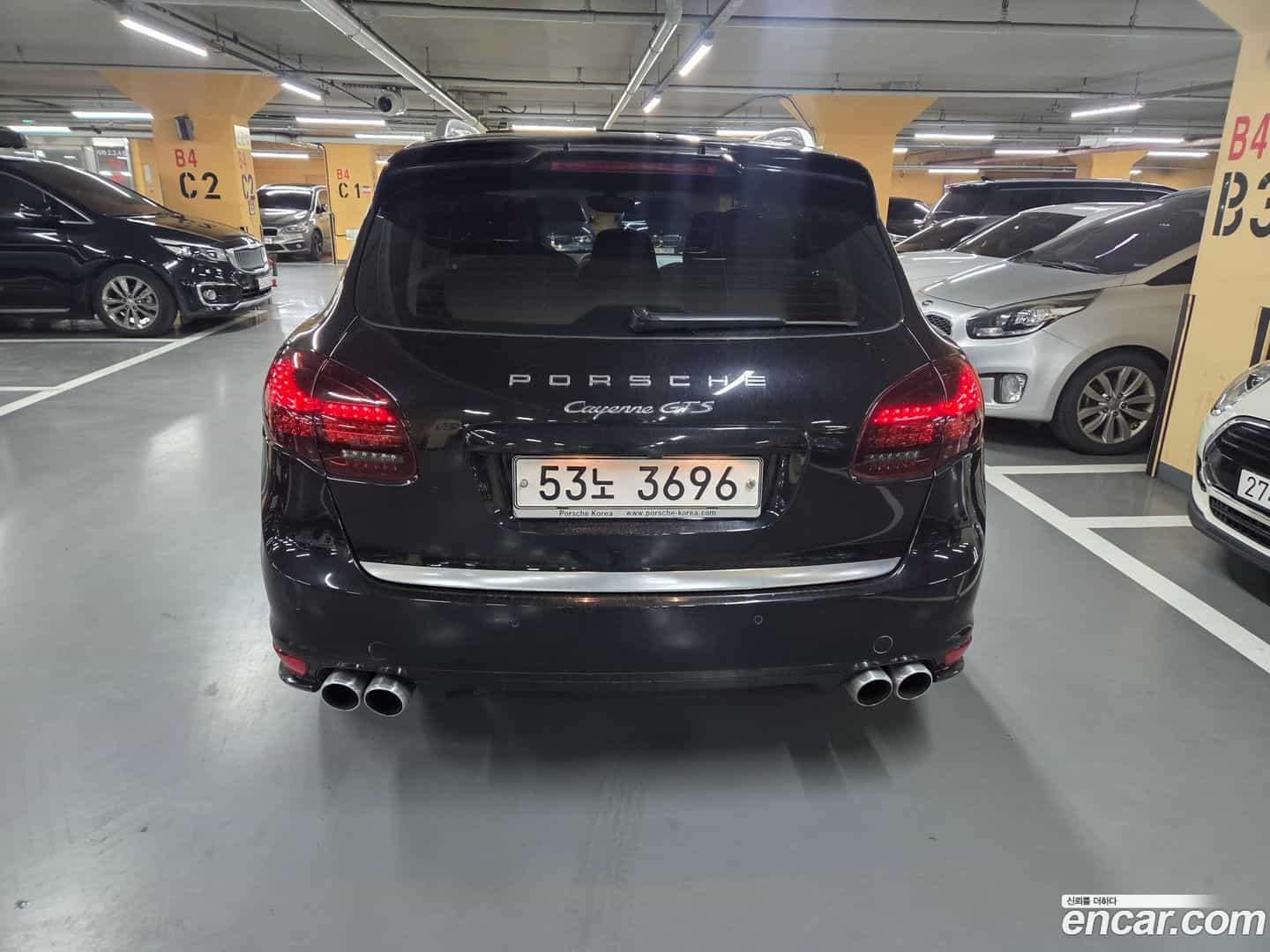 Cayenne Porsche 2012.11-OUTER-004