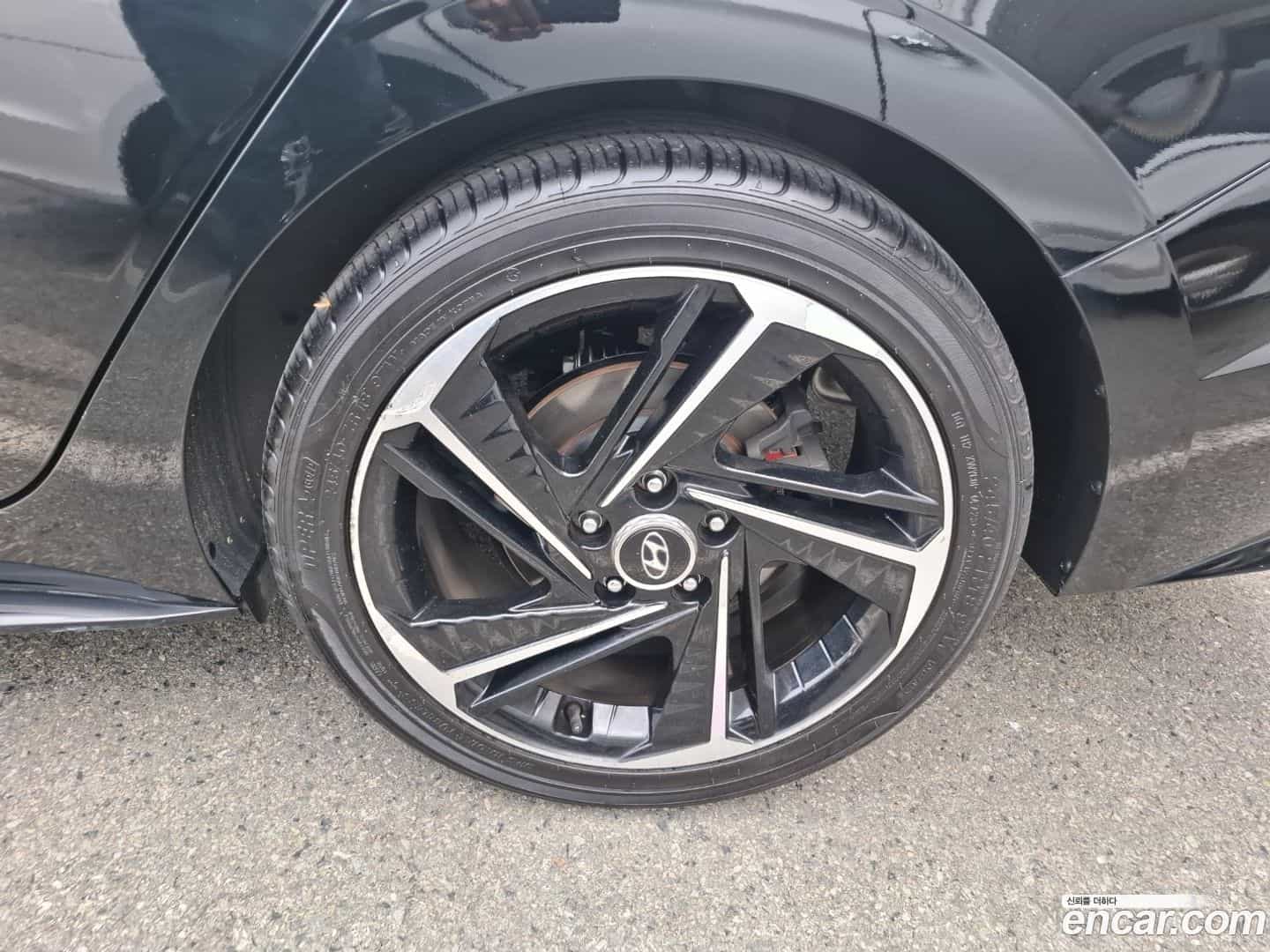 AVANTE Hyundai 2022.0-OPTION-021