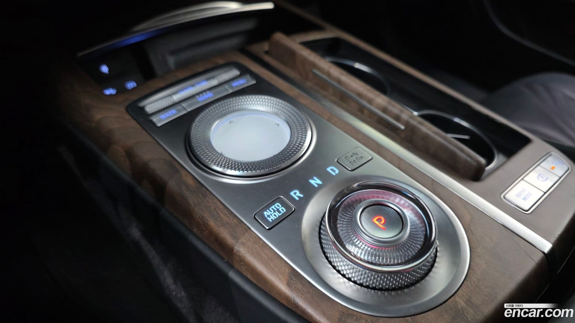 Main__Slider__Photo:G80 Genesis 2022.0-8