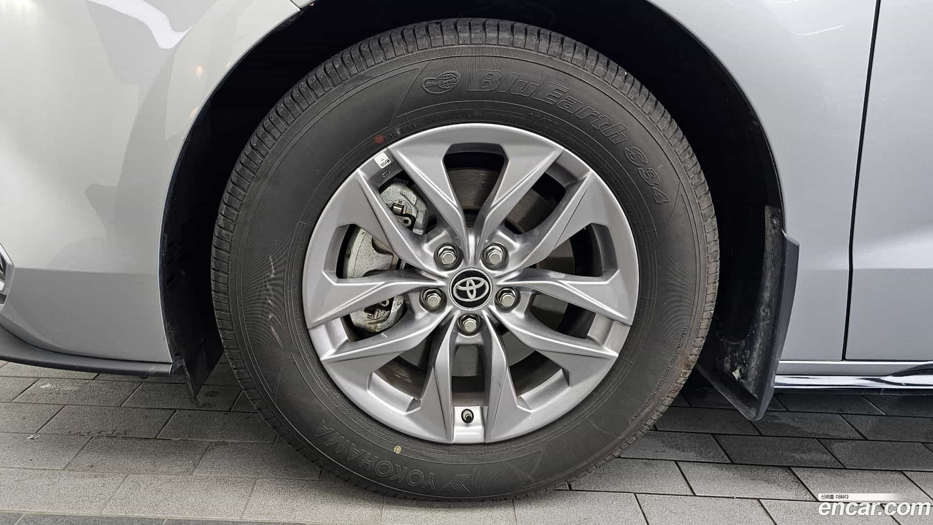 Sienna Toyota 2024.7-OUTER-005