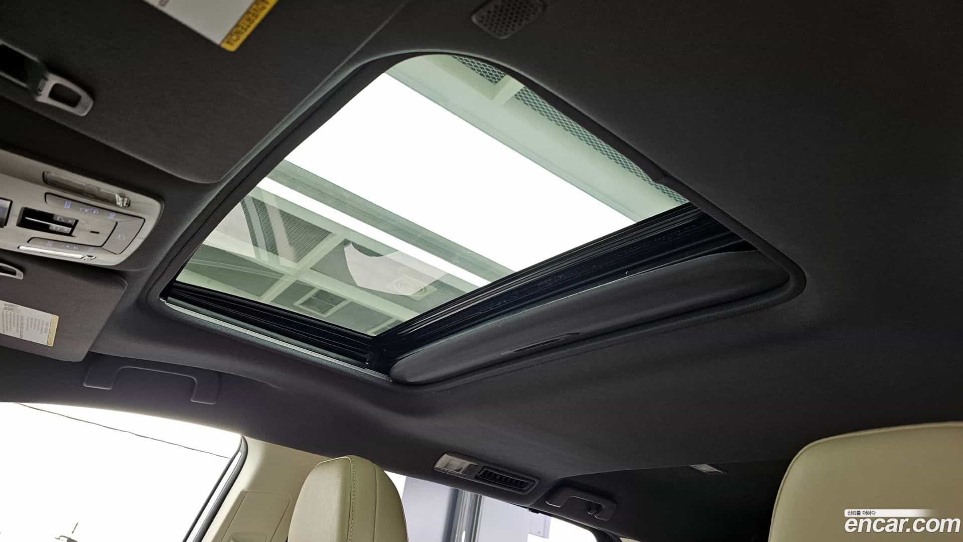 Sienna Toyota 2024.7-OPTION-022