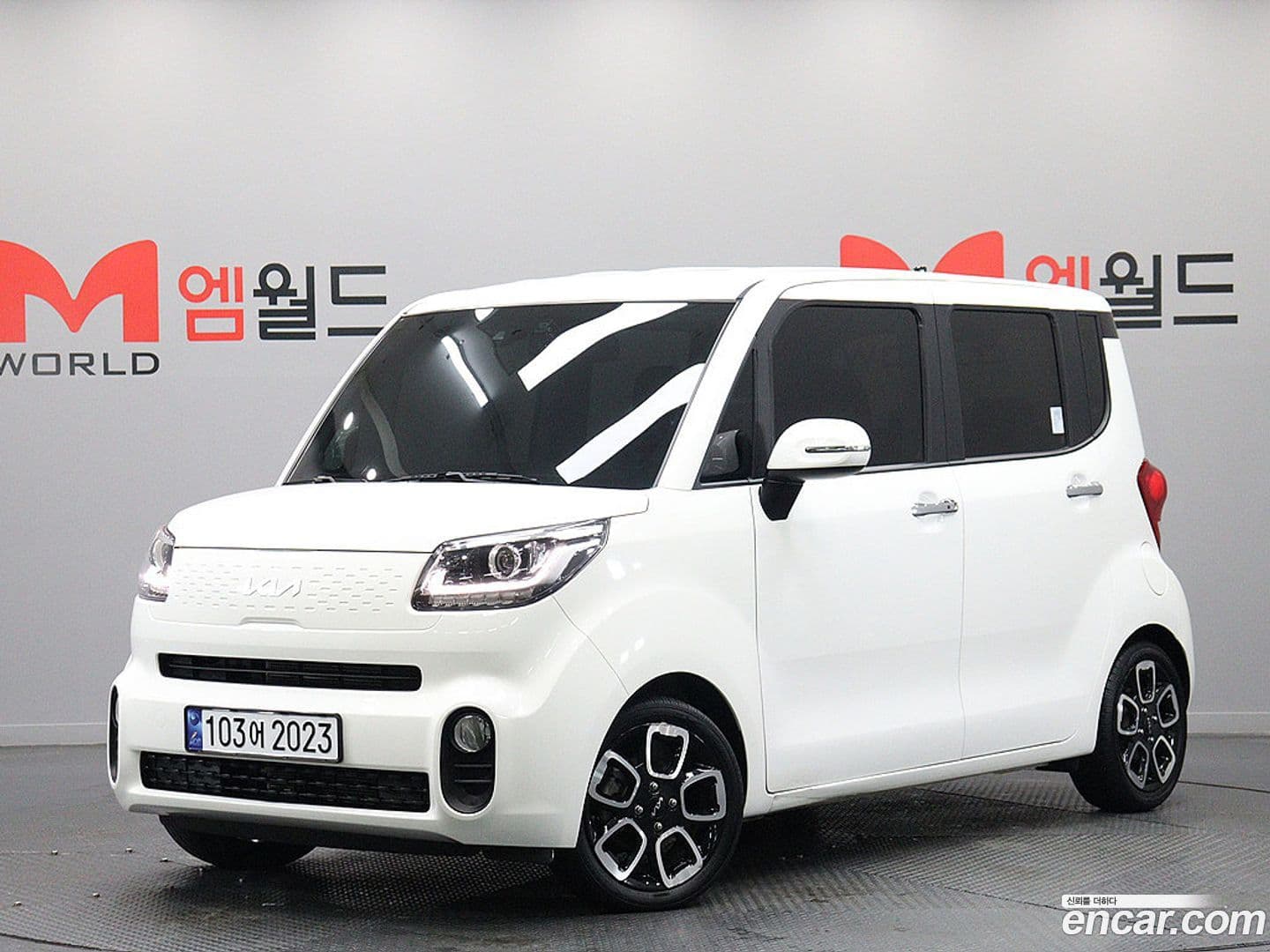 Main__Slider__Photo:RAY Kia 2022.3-0