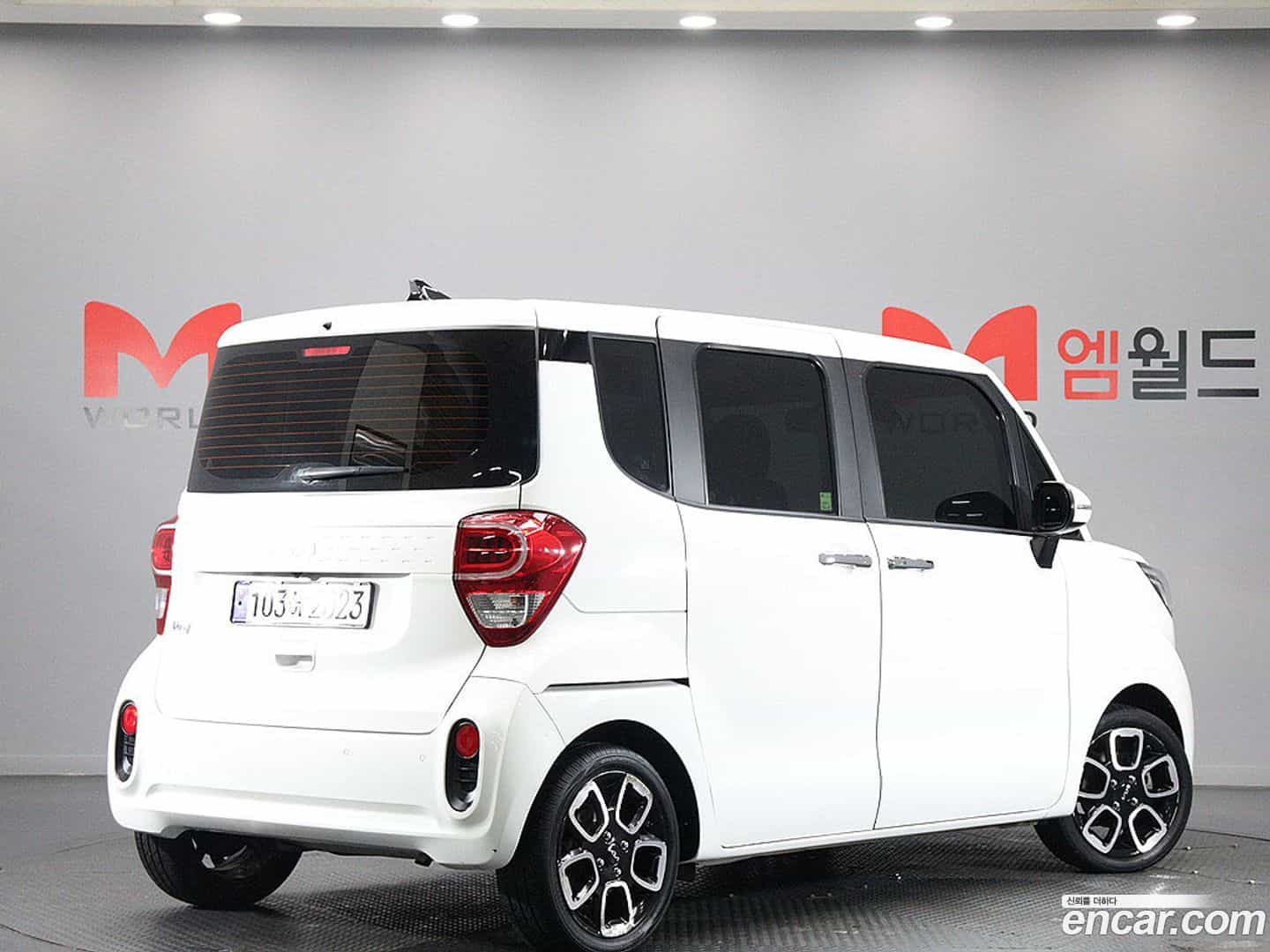 RAY Kia 2022.3-OUTER-003