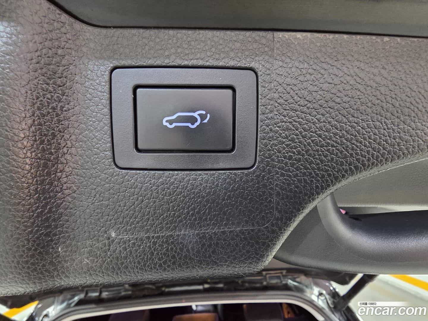 Santafe Hyundai 2018.0-OPTION-021