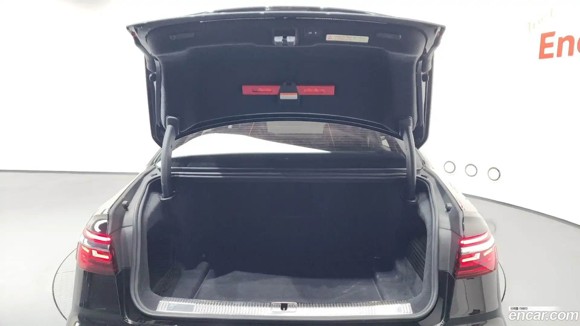 A8 Audi 2019.11-OPTION-024