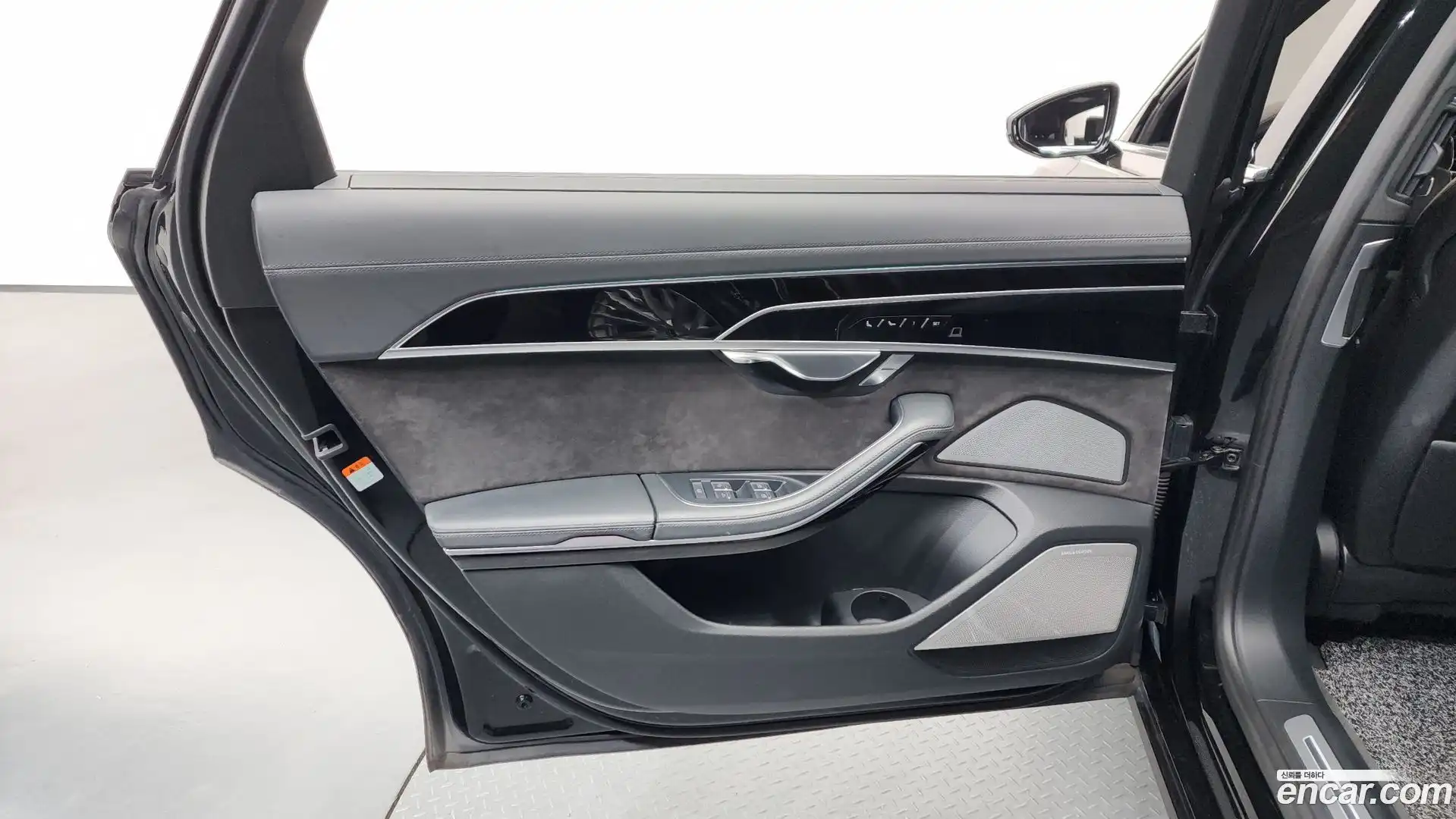 A8 Audi 2019.11-INNER-035
