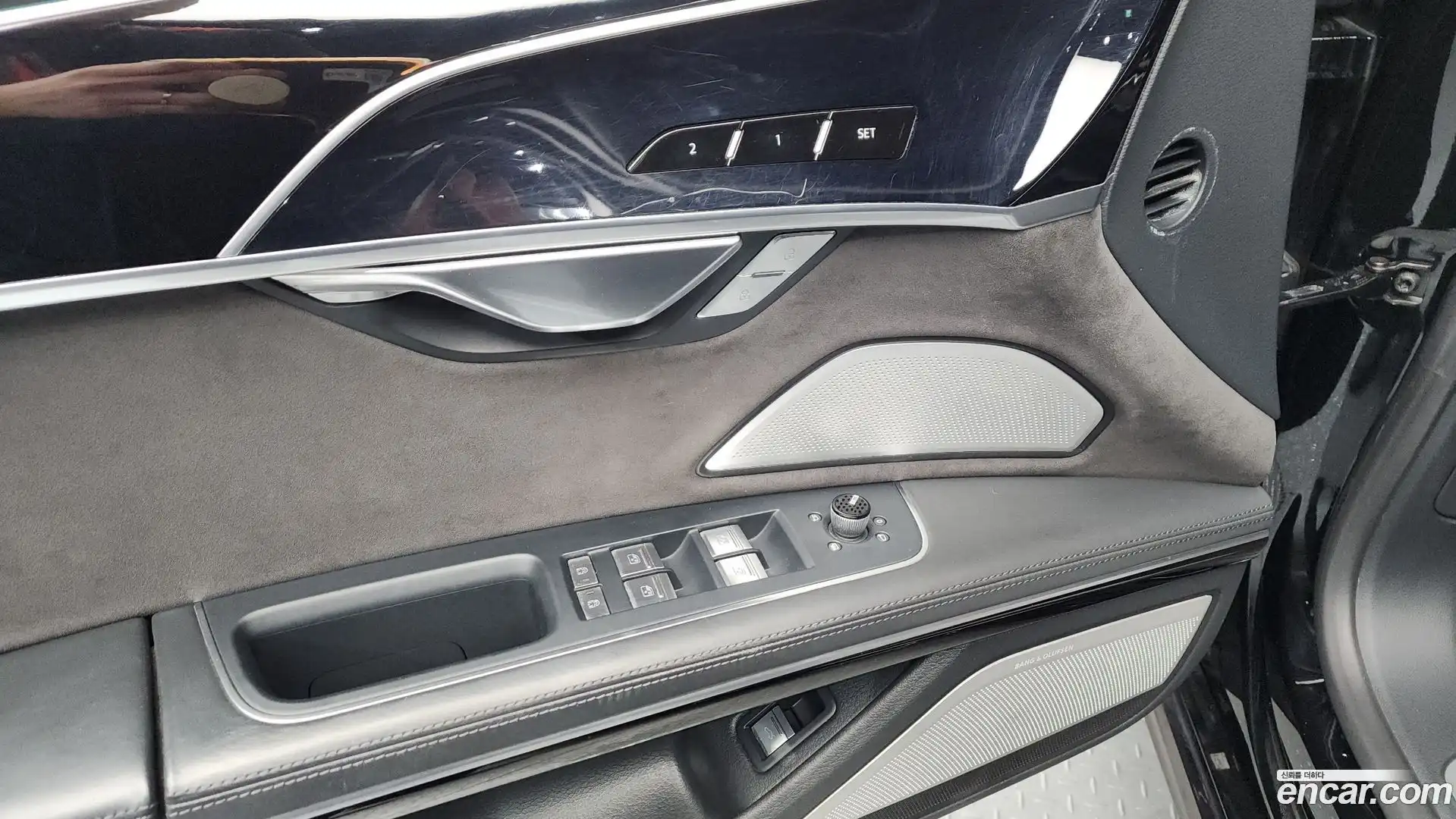 A8 Audi 2019.11-OPTION-054