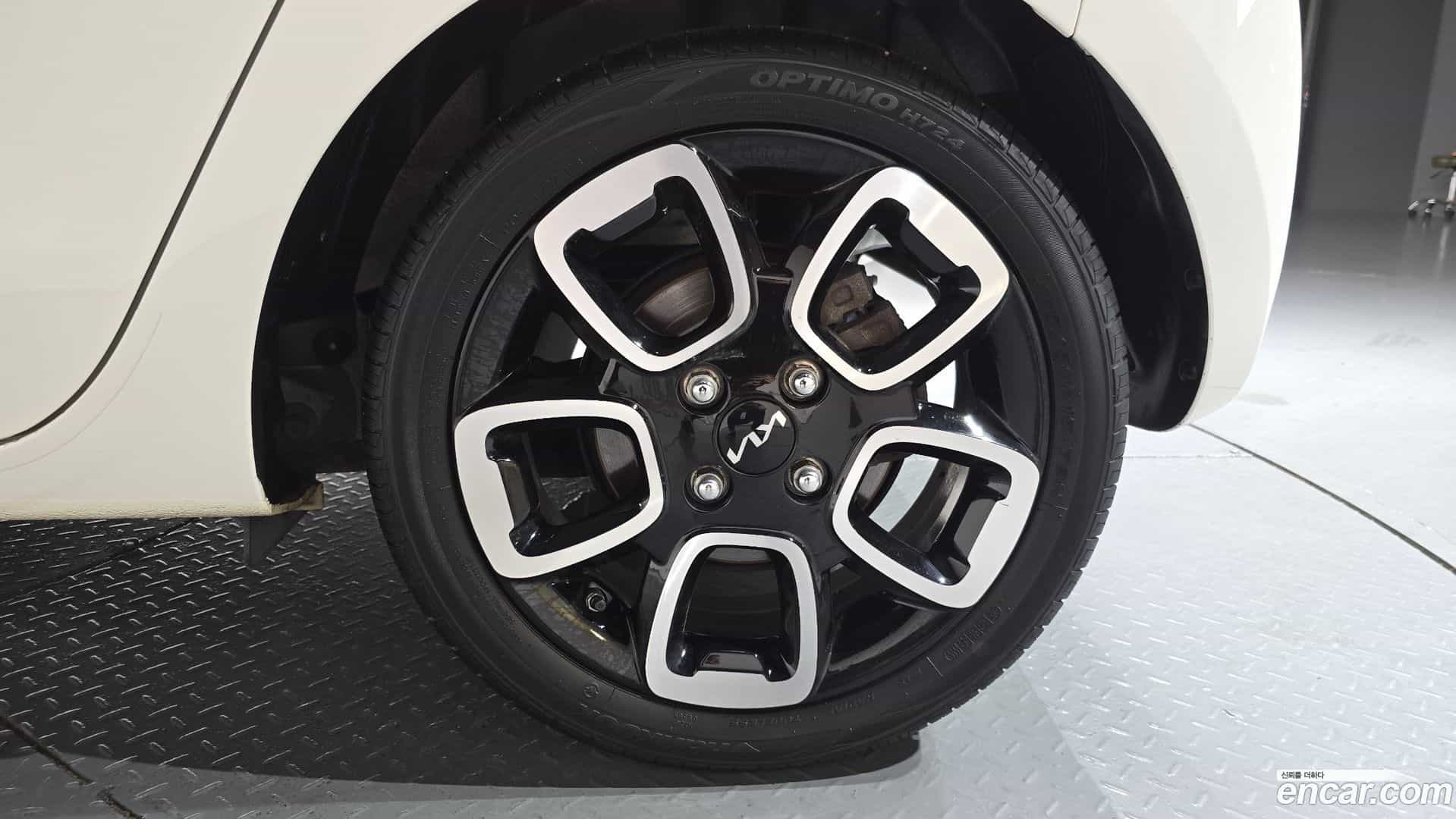 RAY Kia 2022.0-OUTER-031