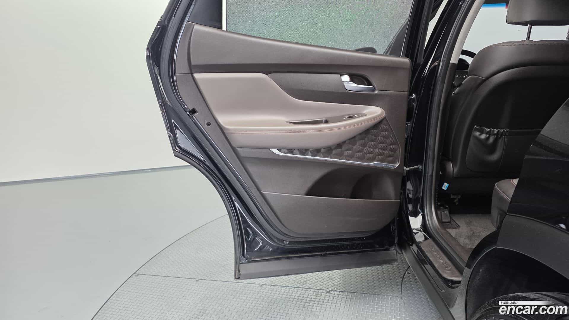 Santafe Hyundai 2018.3-INNER-035