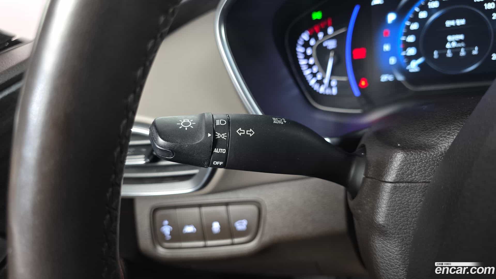 Santafe Hyundai 2018.3-OPTION-047