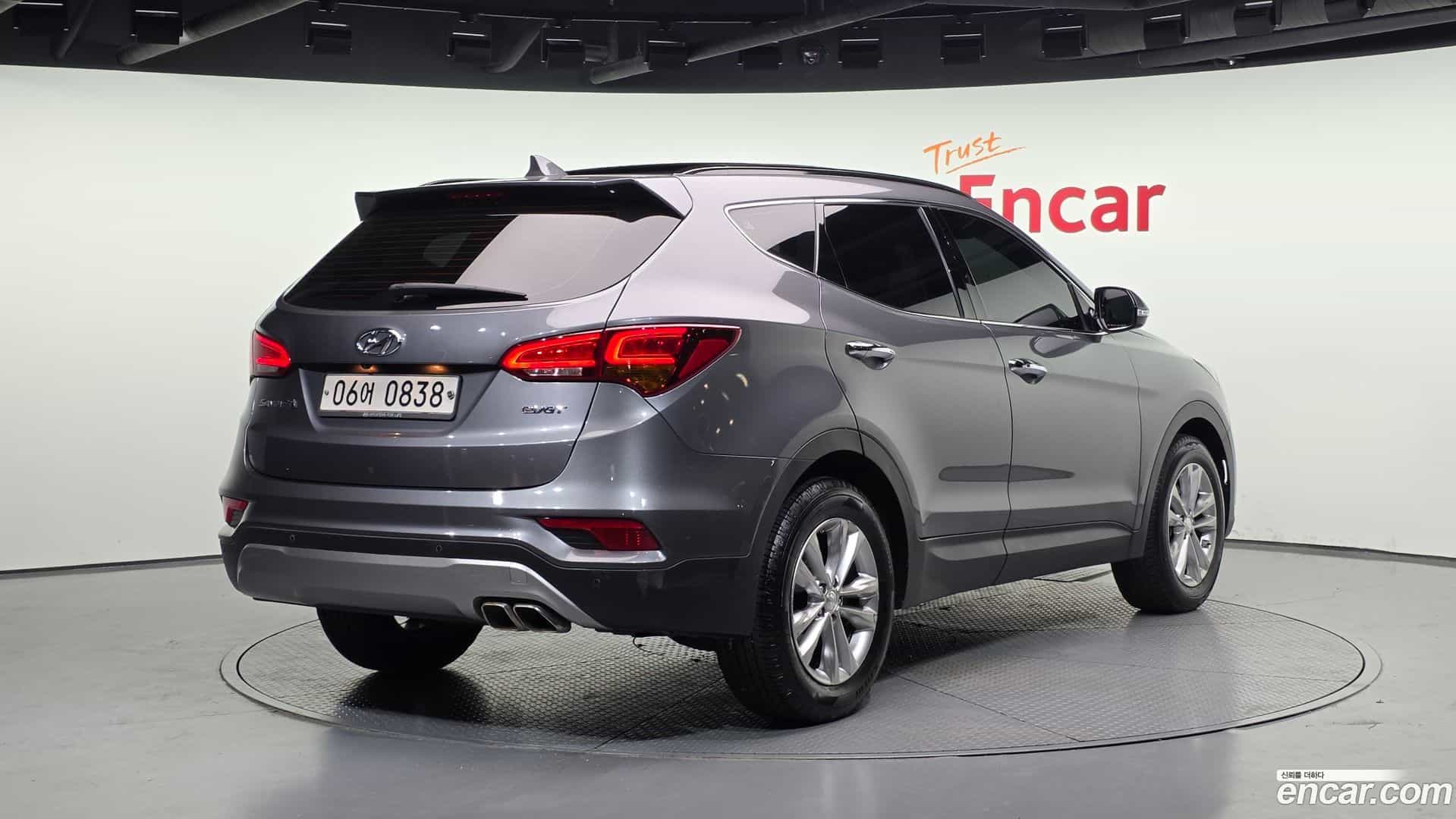 Santafe Hyundai 2016.0-OUTER-002