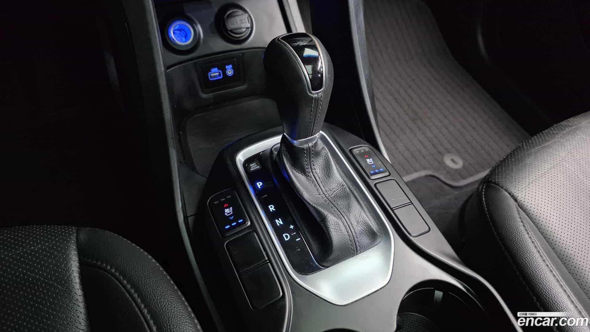 Santafe Hyundai 2016.0-INNER-009