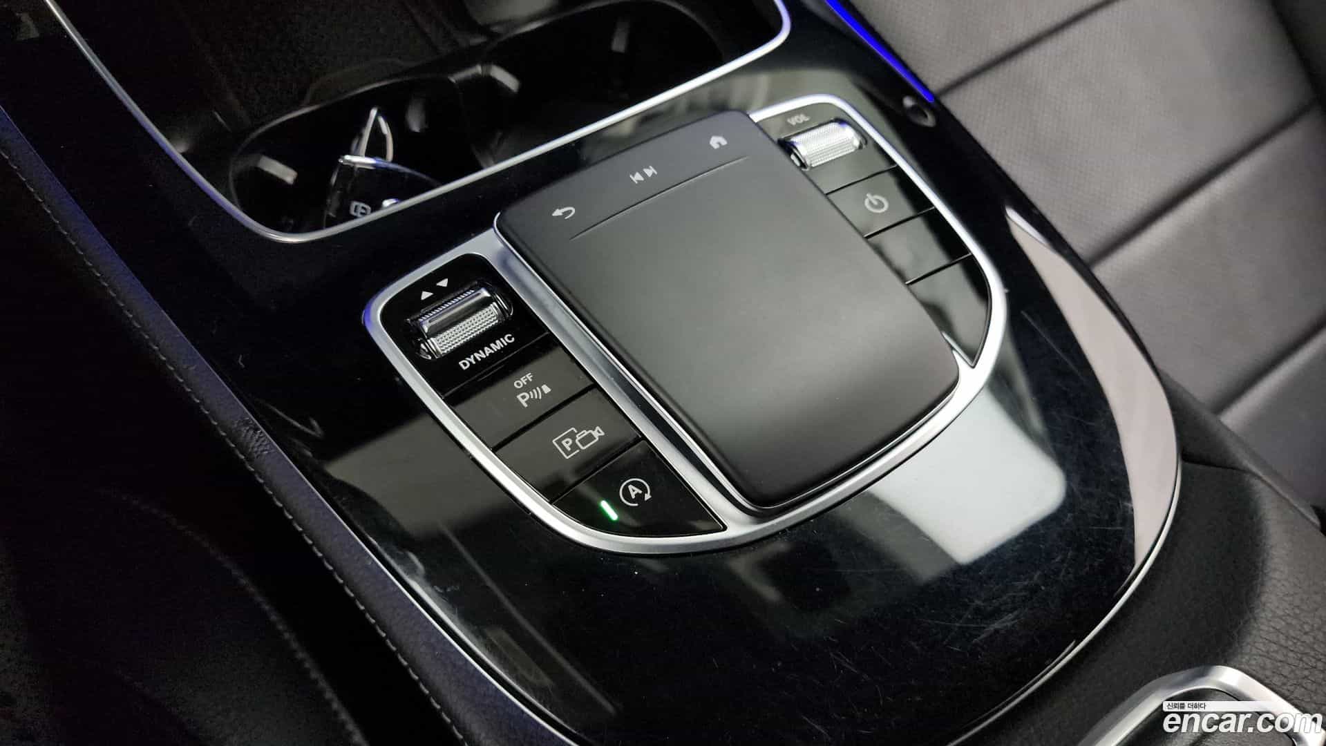 E-Class Mercedes-Benz 2023.8-OPTION-042