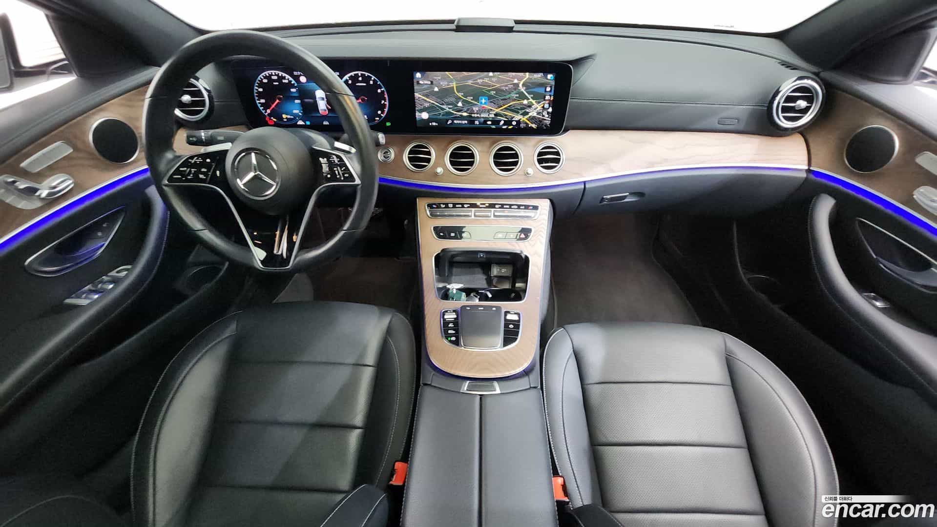 E-Class Mercedes-Benz 2022.7-INNER-007