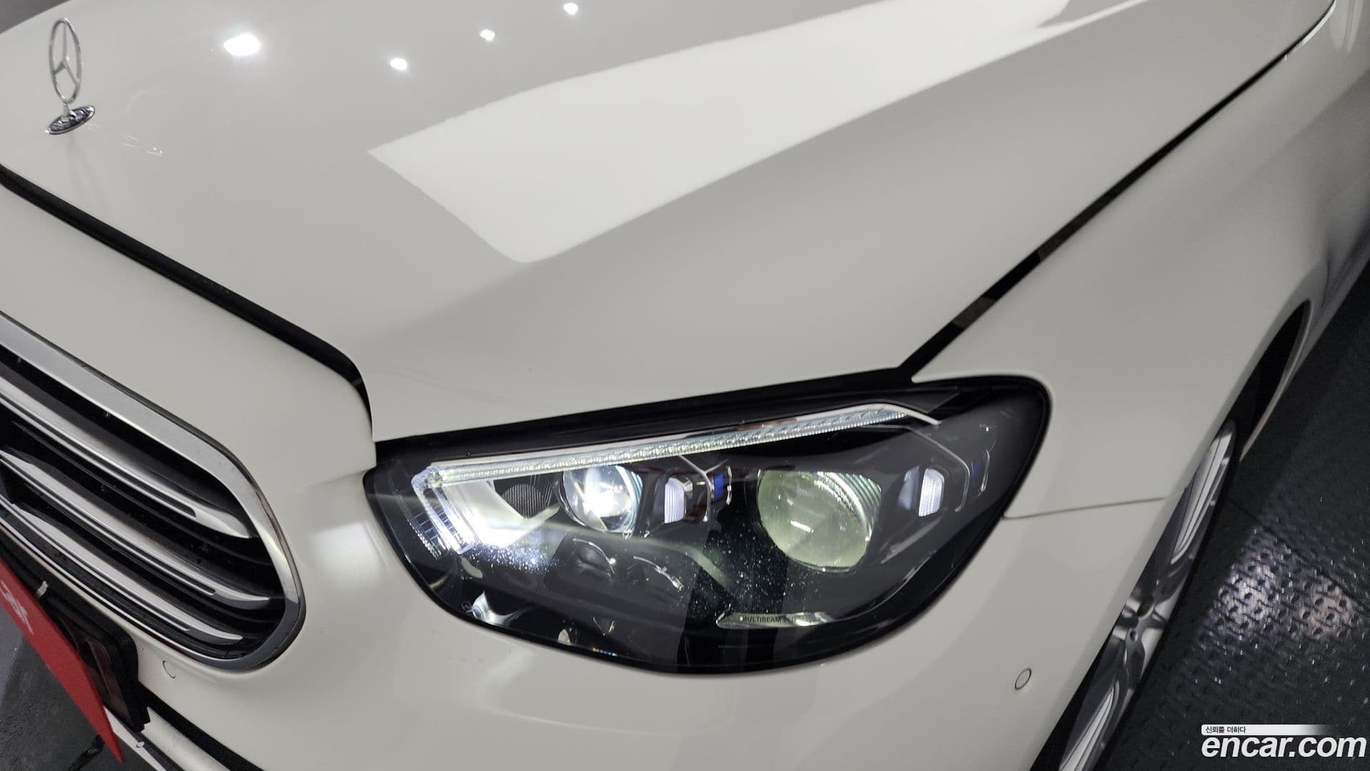 Main__Slider__Photo:E-Class Mercedes-Benz 2022.7-21