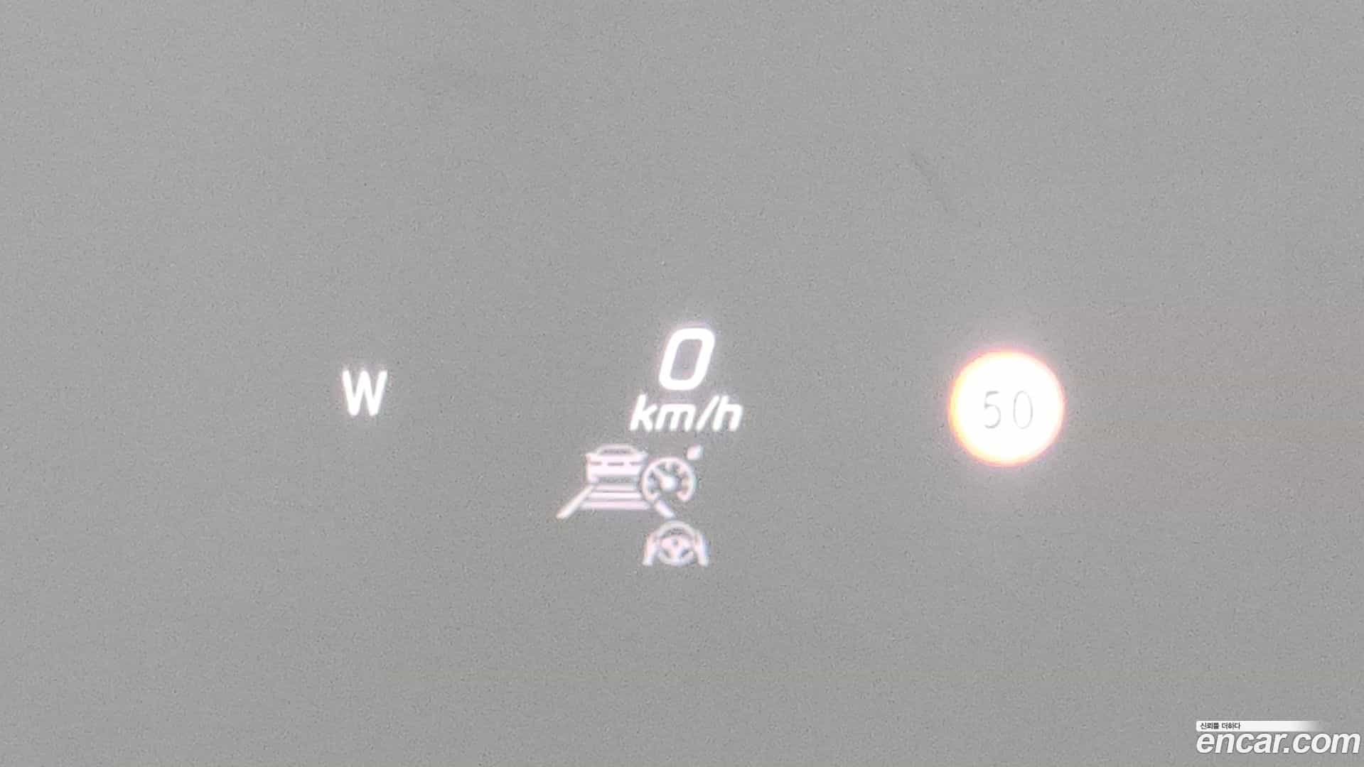 E-Class Mercedes-Benz 2022.7-OPTION-044
