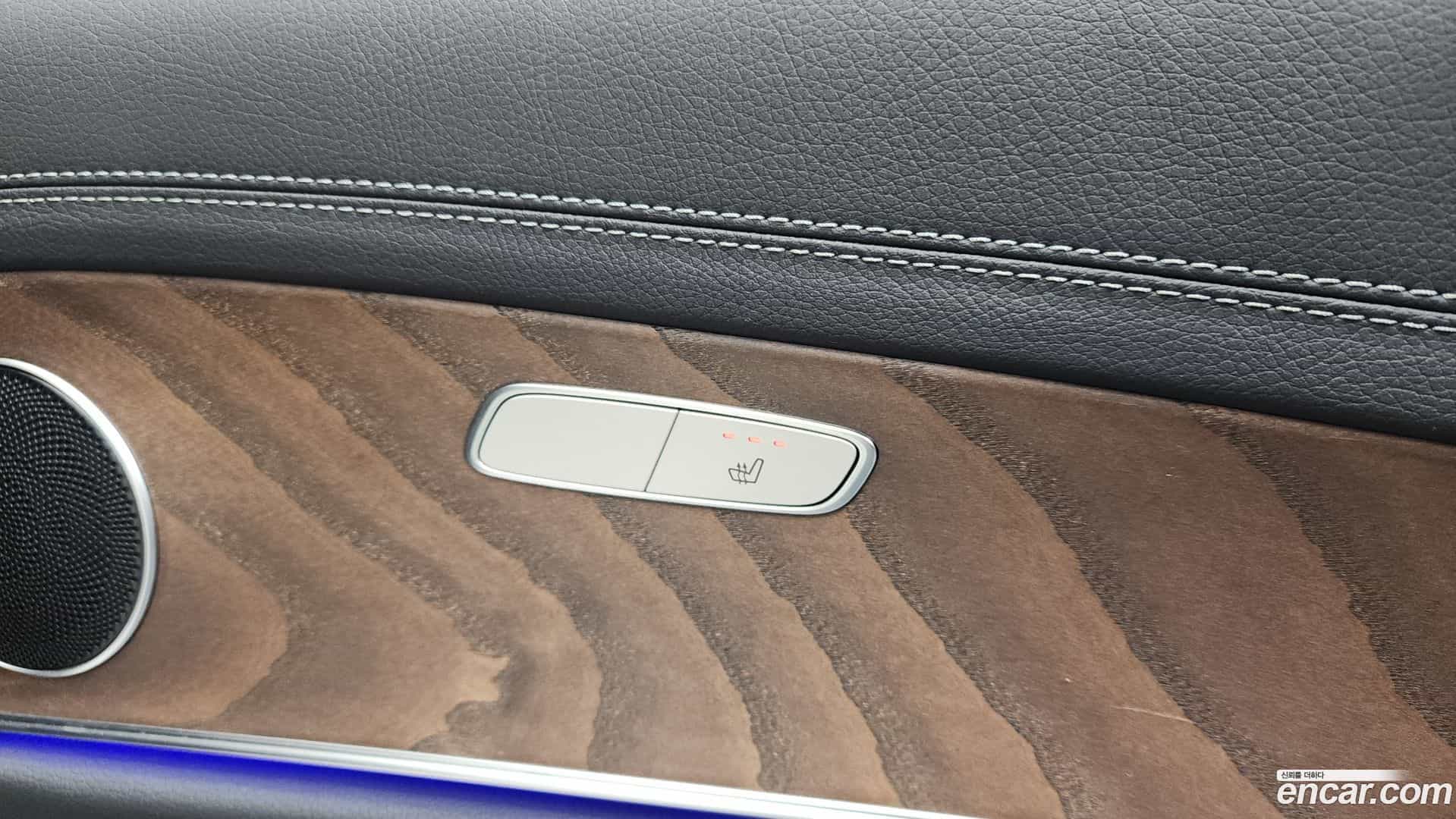 E-Class Mercedes-Benz 2022.7-OPTION-046