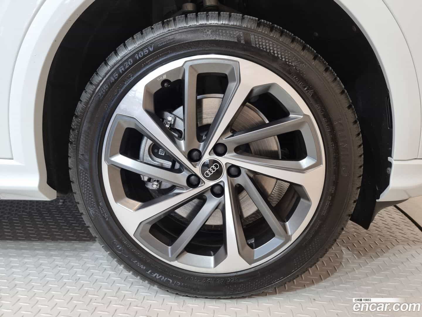 Q5 Audi 2025.9-OUTER-005