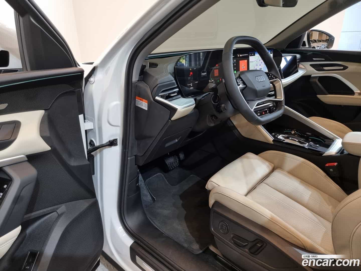 Q5 Audi 2025.9-INNER-010