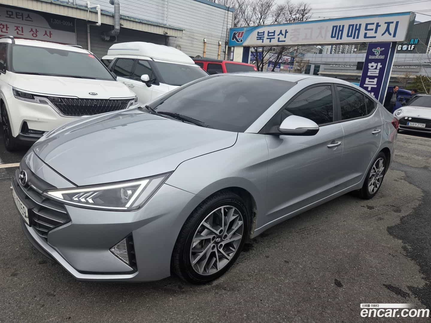 AVANTE Hyundai 2019.7-OUTER-004
