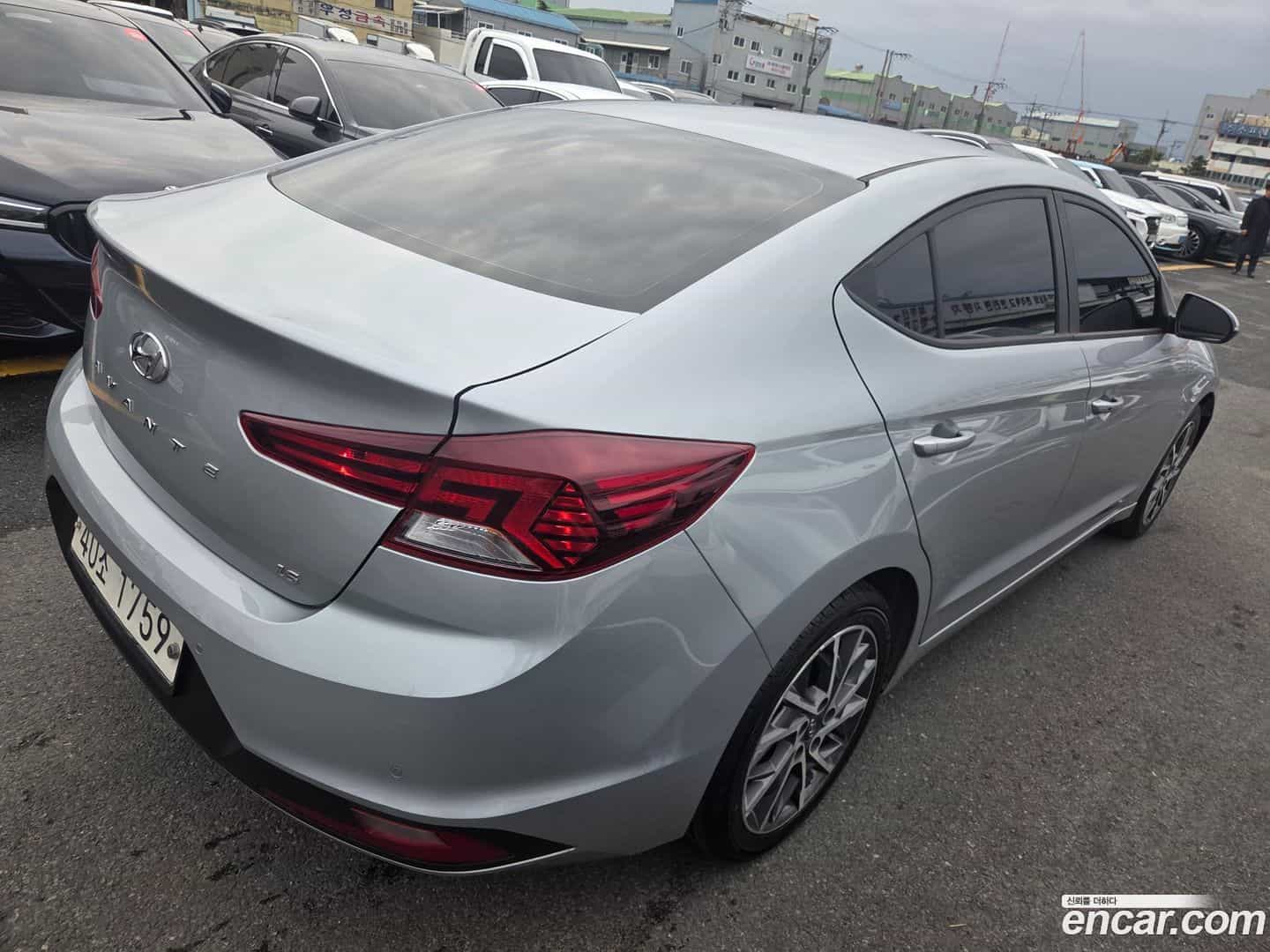 AVANTE Hyundai 2019.7-OUTER-006