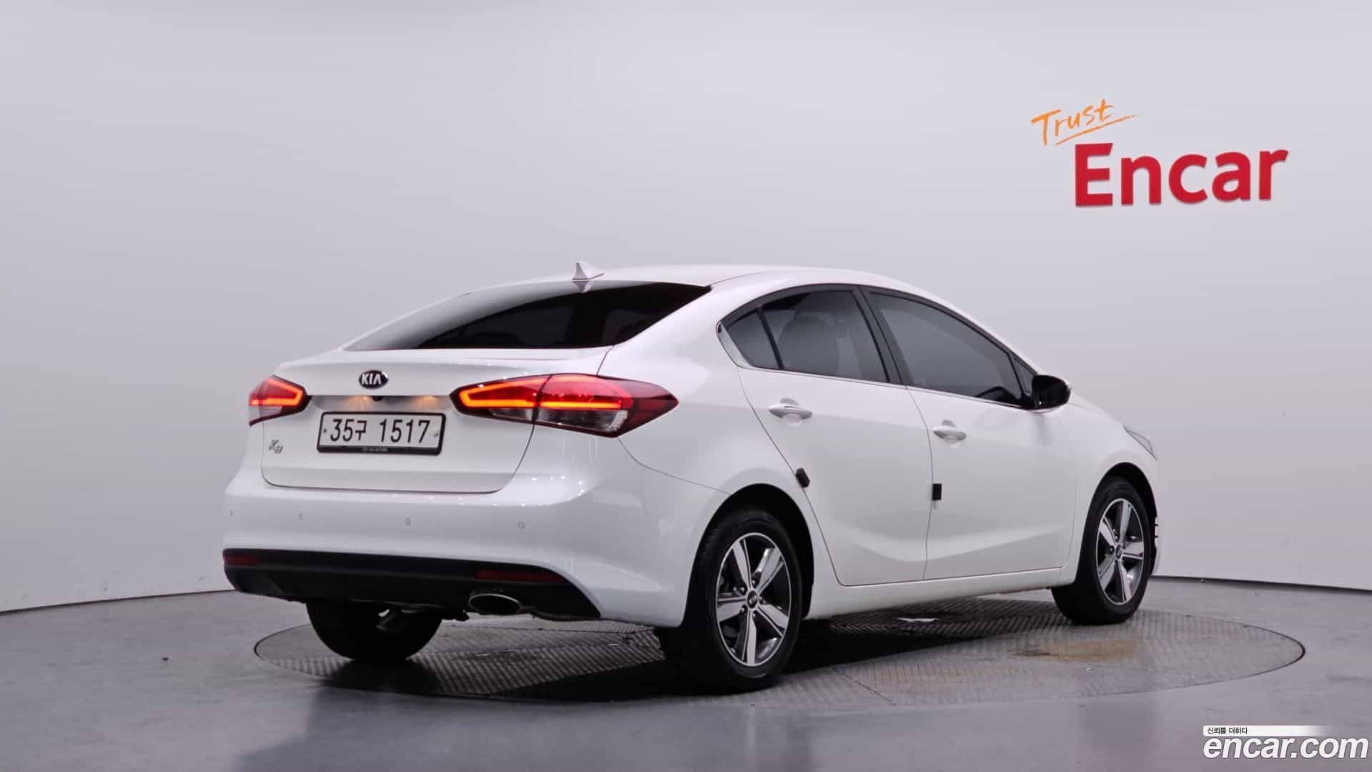 K3 Kia 2018.0-OUTER-002