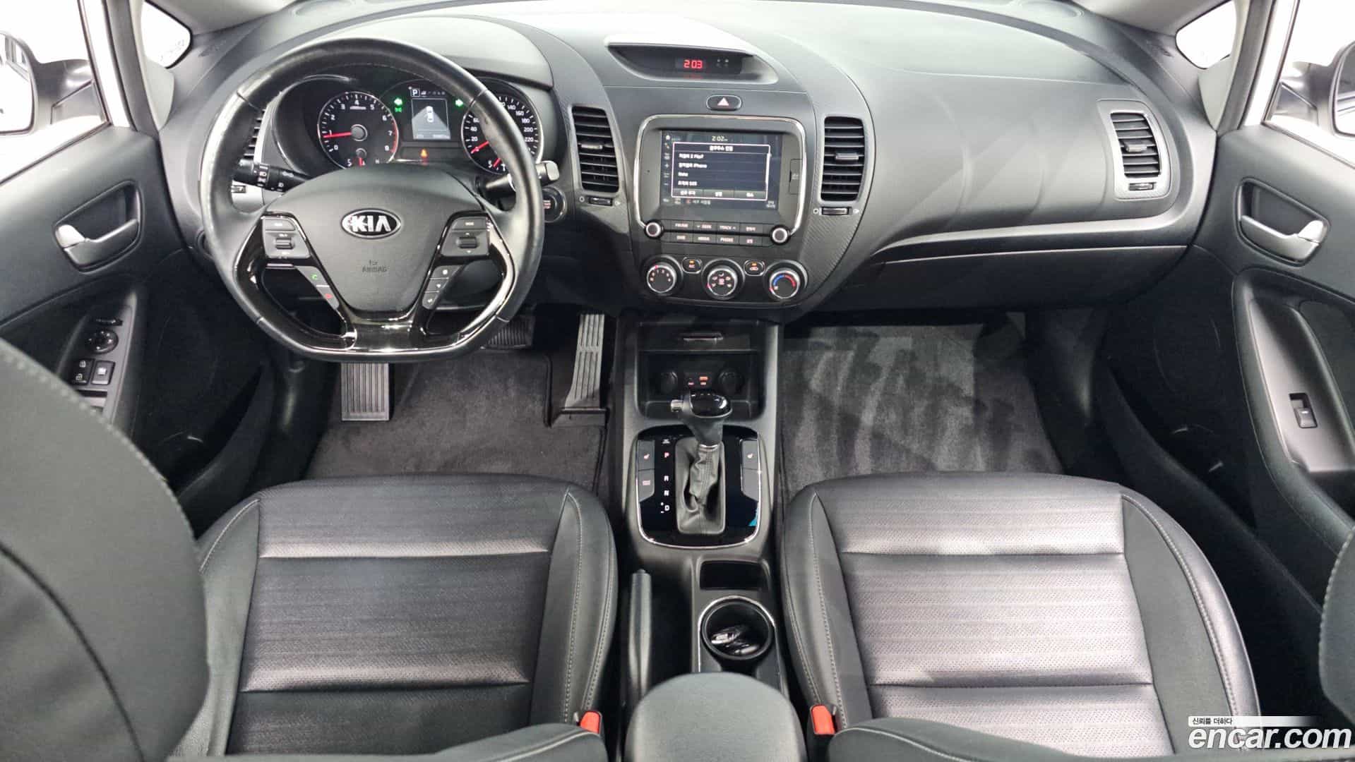 K3 Kia 2018.0-INNER-007