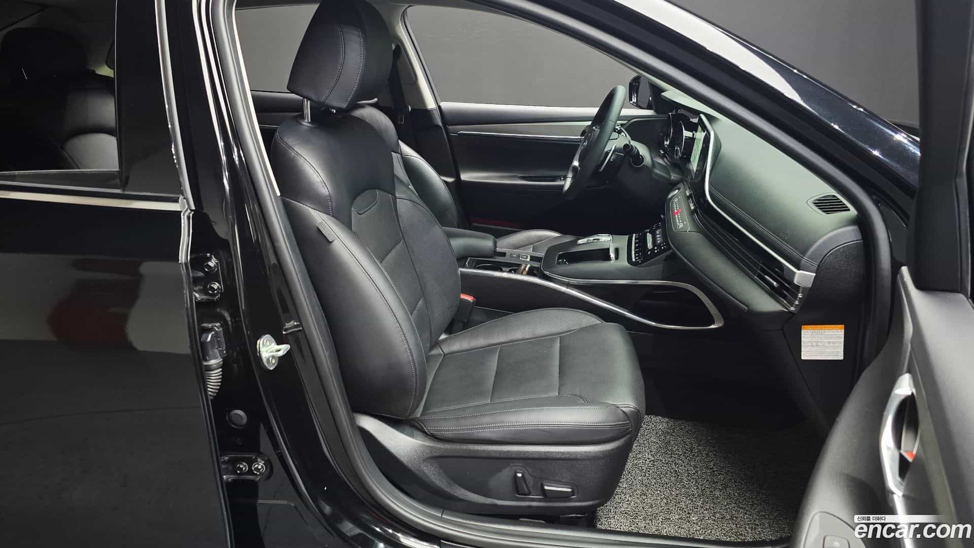 Grandeur Hyundai 2020.8-OPTION-016