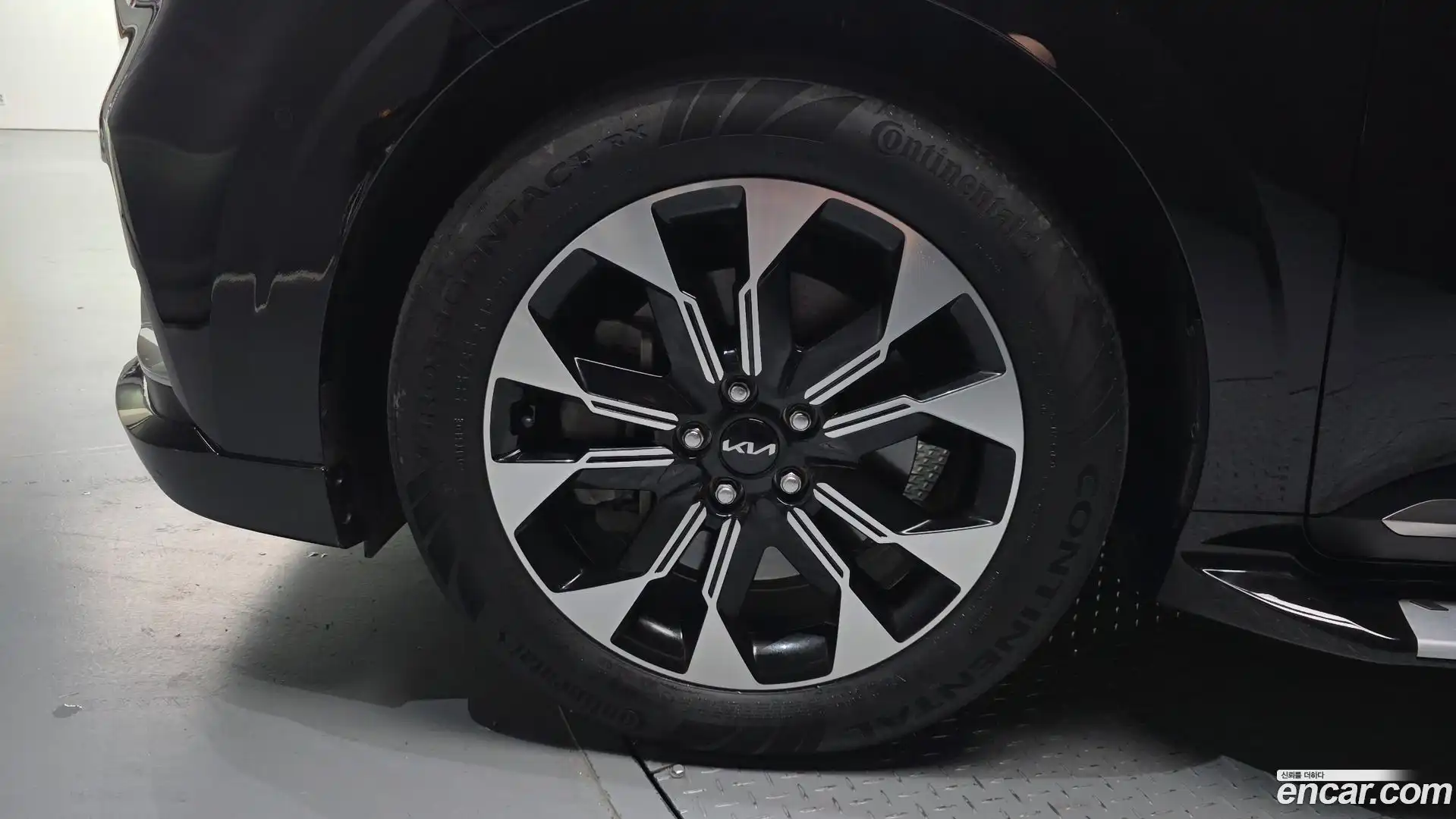 Canival Kia 2023.4-OUTER-005