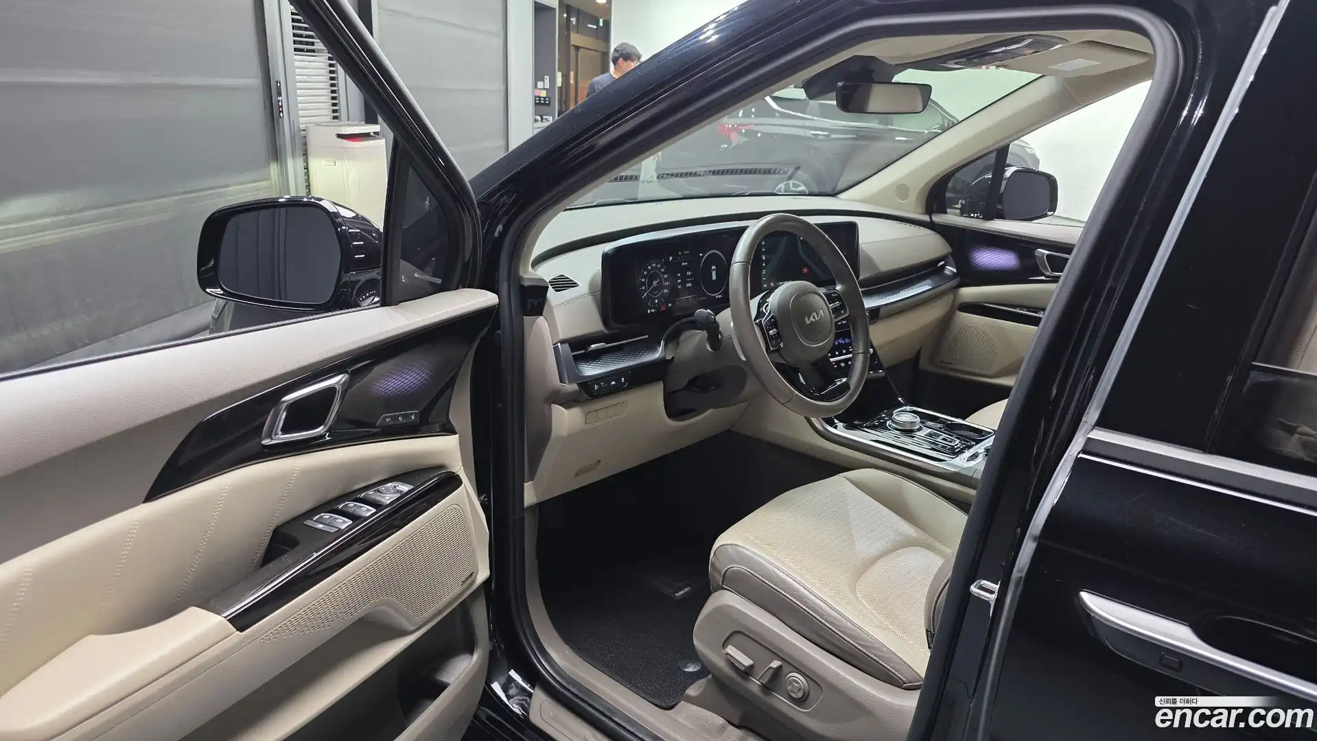 Canival Kia 2023.4-INNER-010