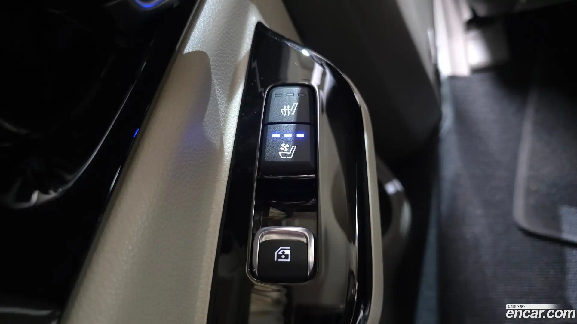 Canival Kia 2023.4-OPTION-022