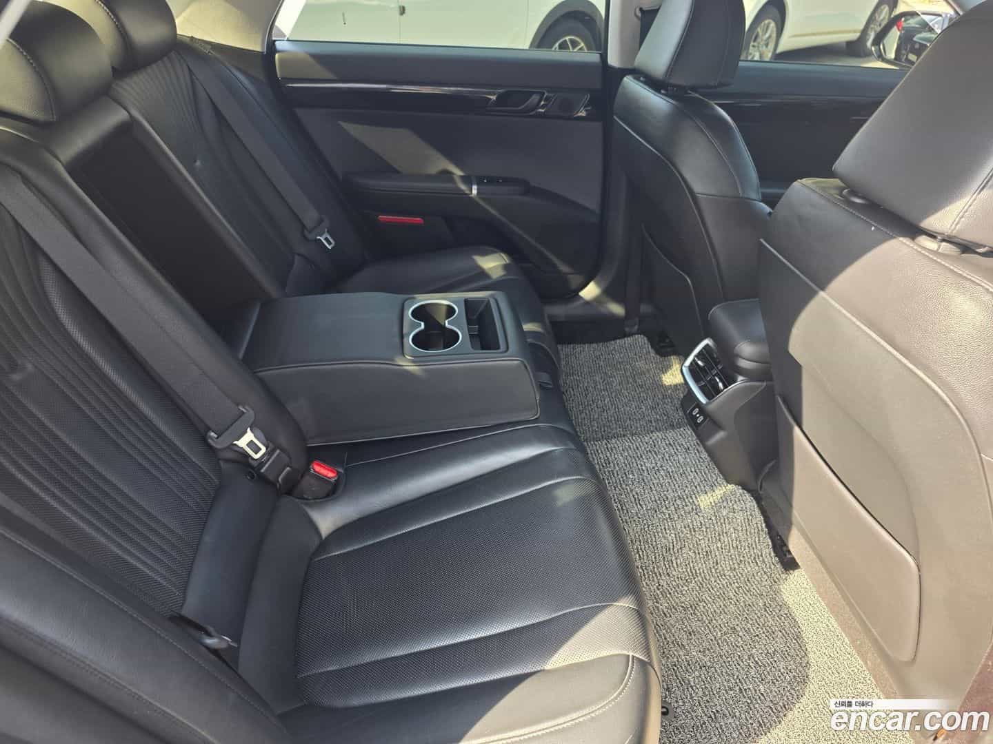 Grandeur Hyundai 2025.3-OPTION-018