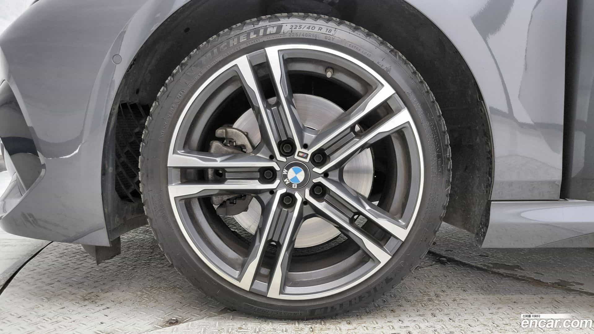 2-Series BMW 2021.8-OUTER-005