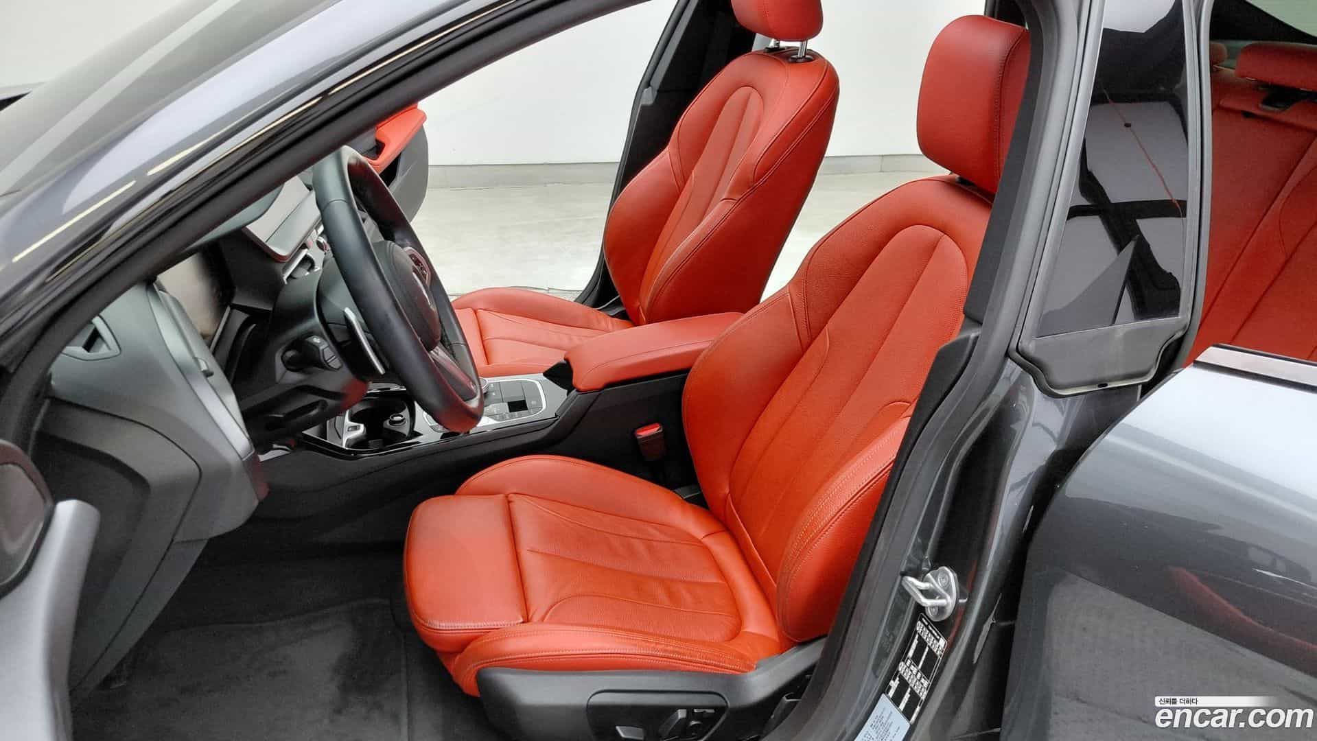 2-Series BMW 2021.8-INNER-010