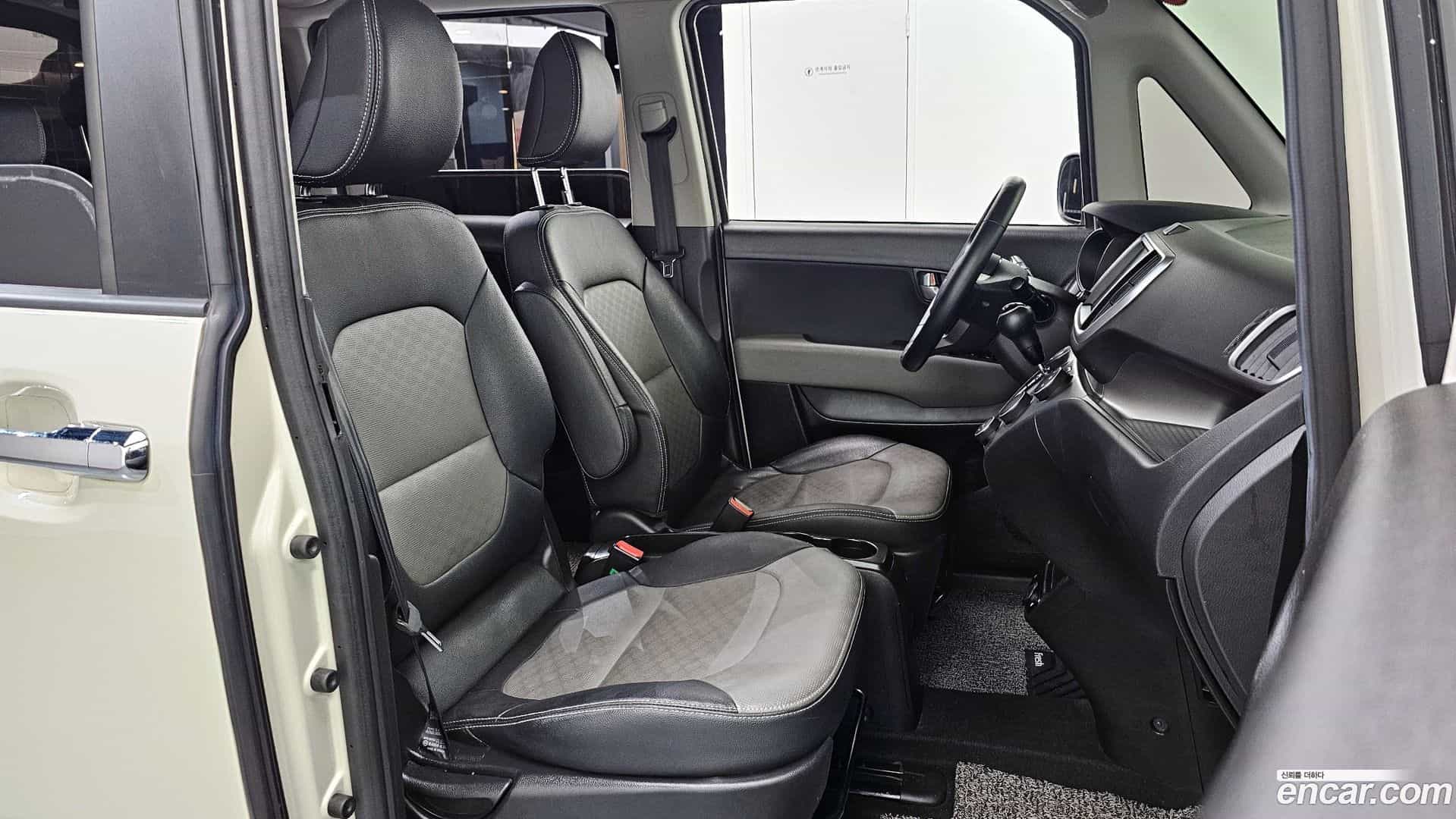 RAY Kia 2022.5-INNER-036