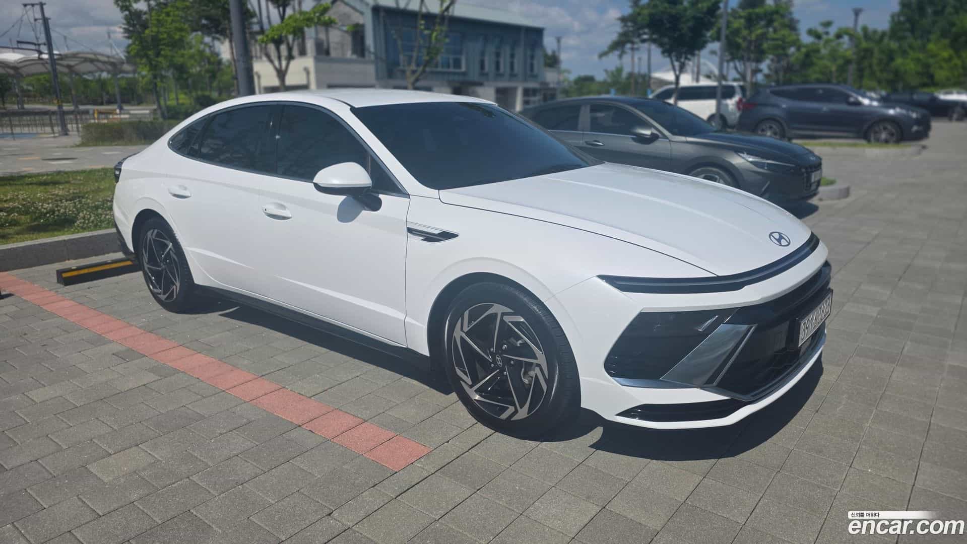 Sonata Hyundai 2023.4-INNER-007