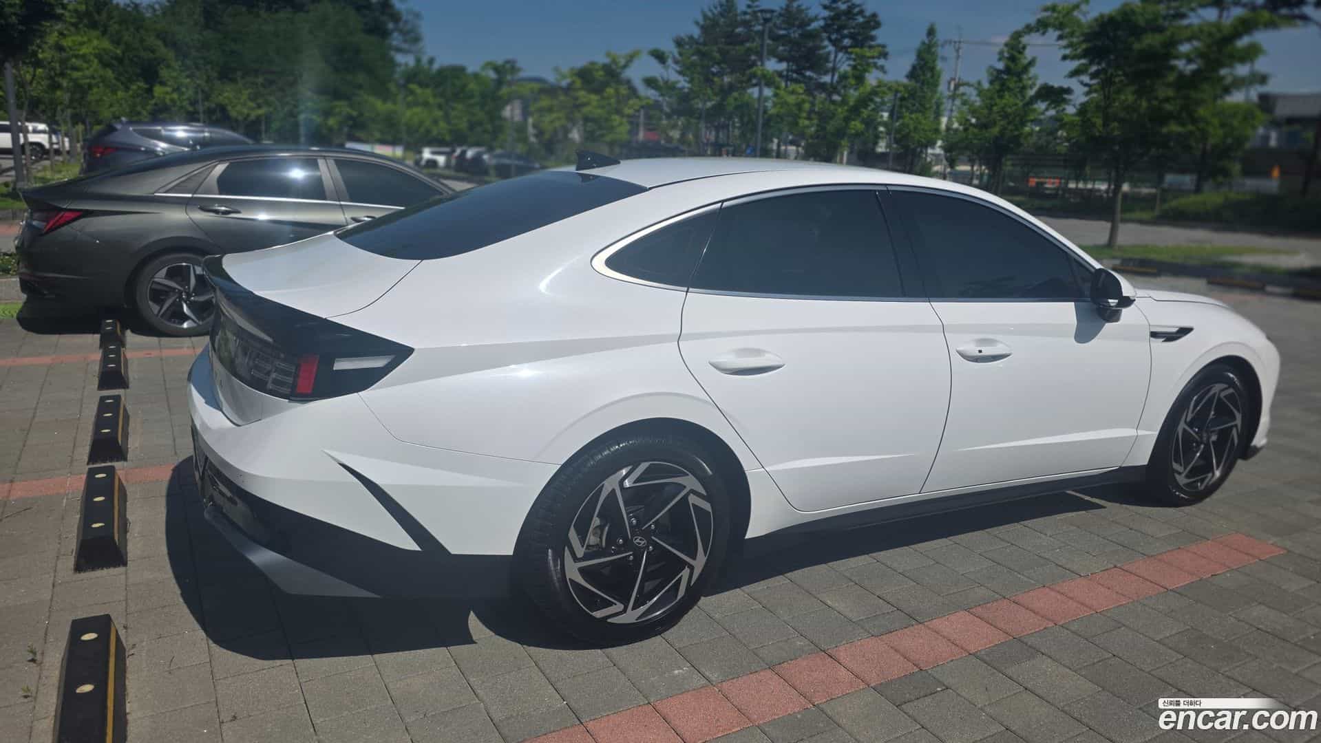 Sonata Hyundai 2023.4-INNER-009