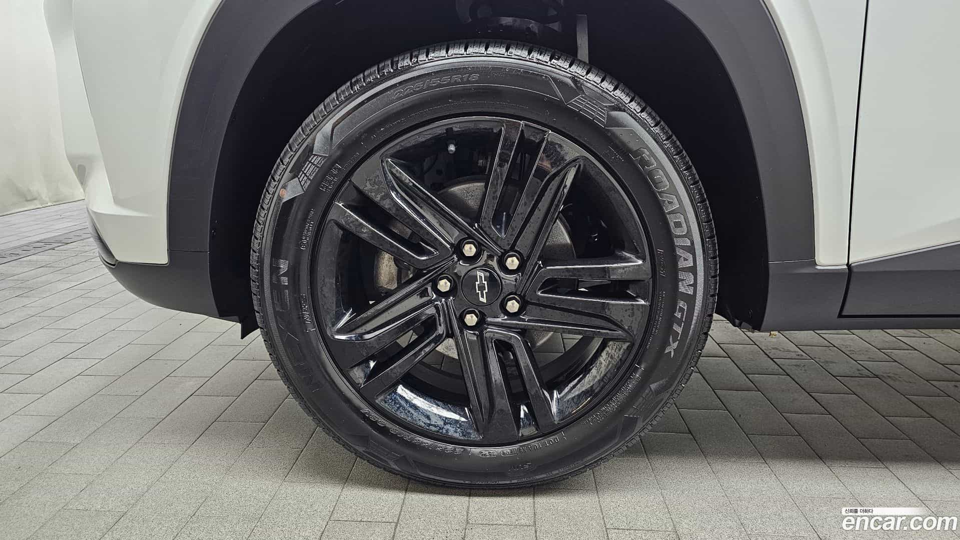 Trax Chevrolet 2023.3-OUTER-005