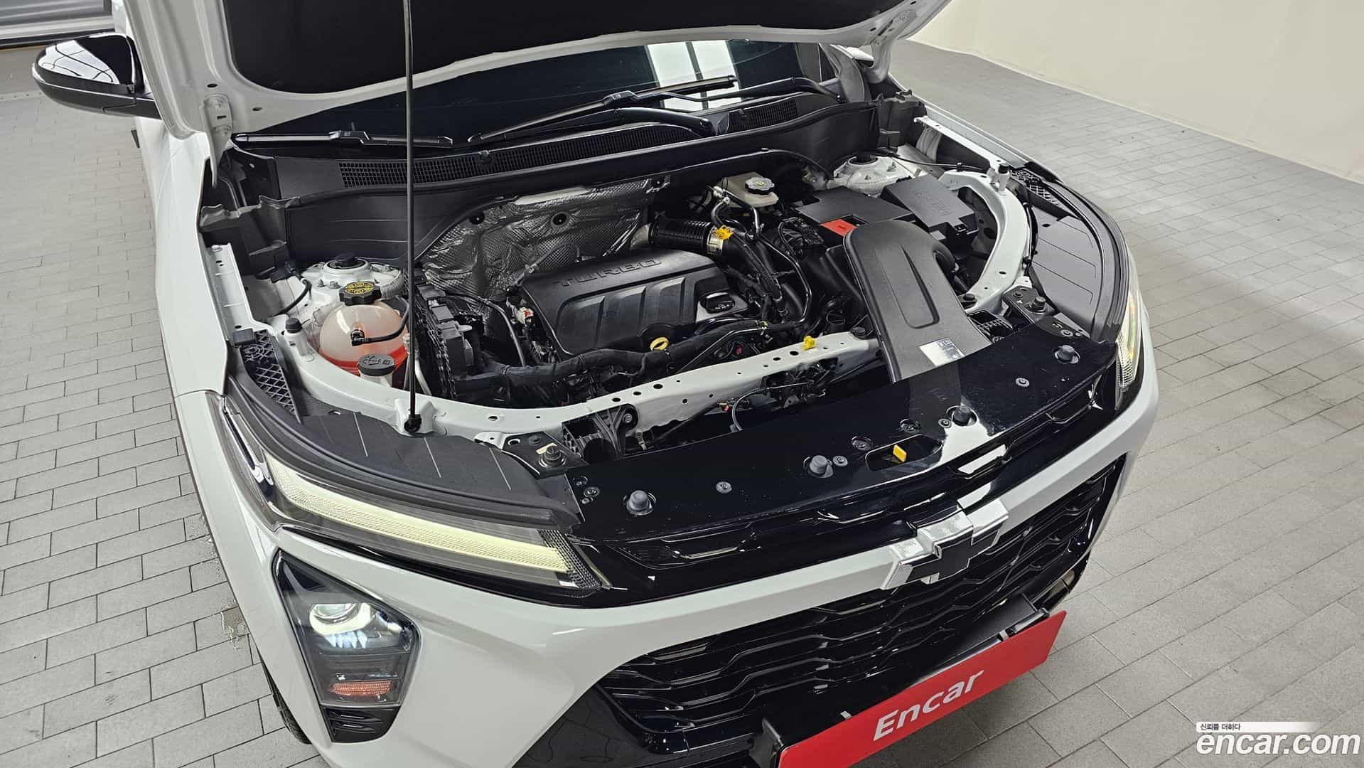 Trax Chevrolet 2023.3-OUTER-006