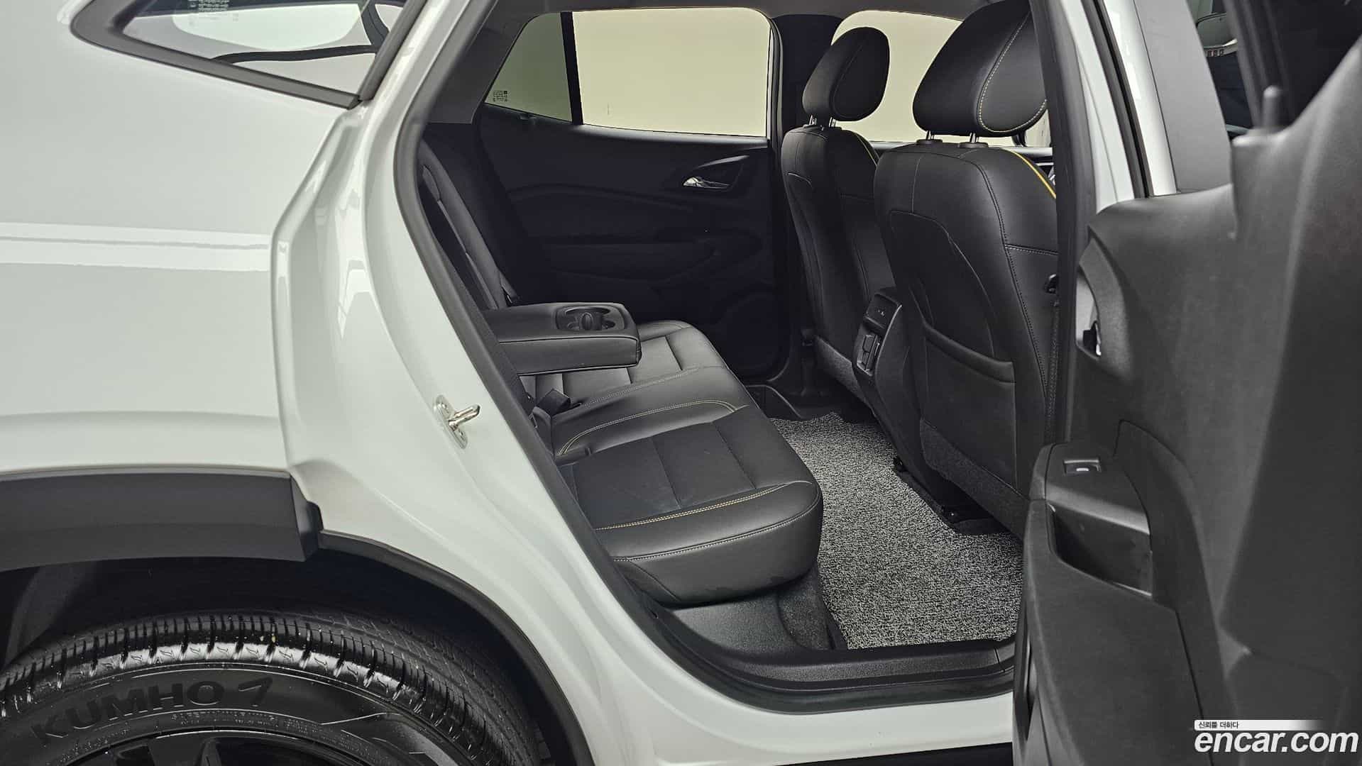 Trax Chevrolet 2023.3-OPTION-015
