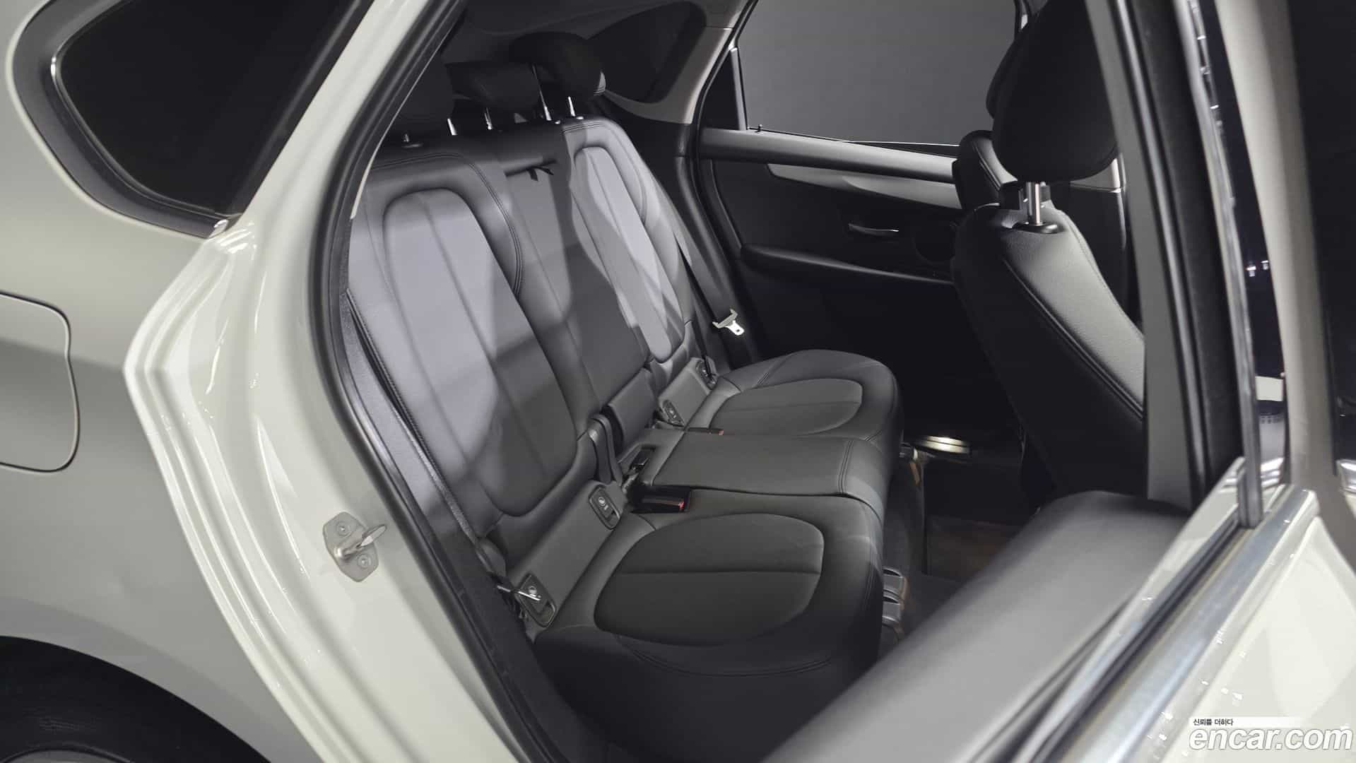 2-Series BMW 2017.6-OPTION-016