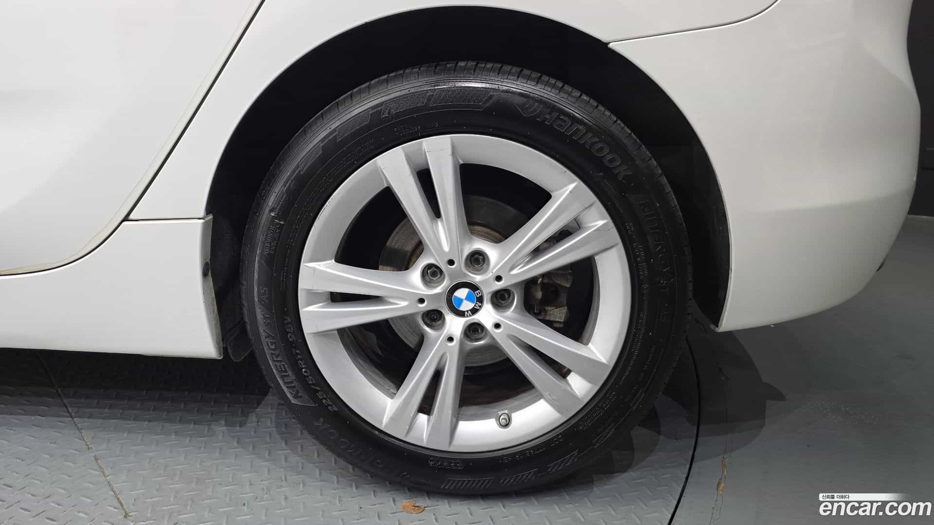 2-Series BMW 2017.6-OUTER-031